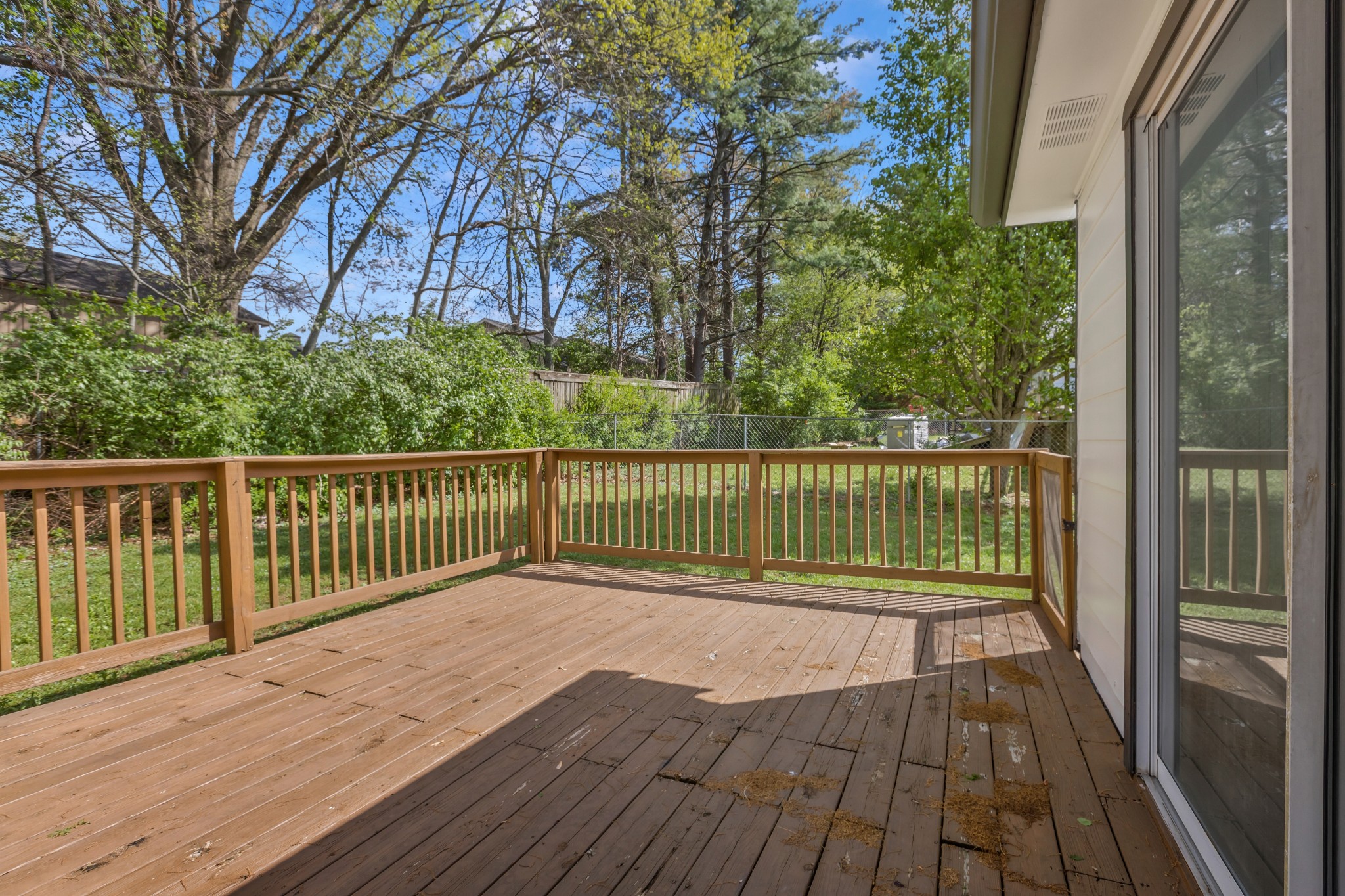 715 Castle Dr Property Photo 26