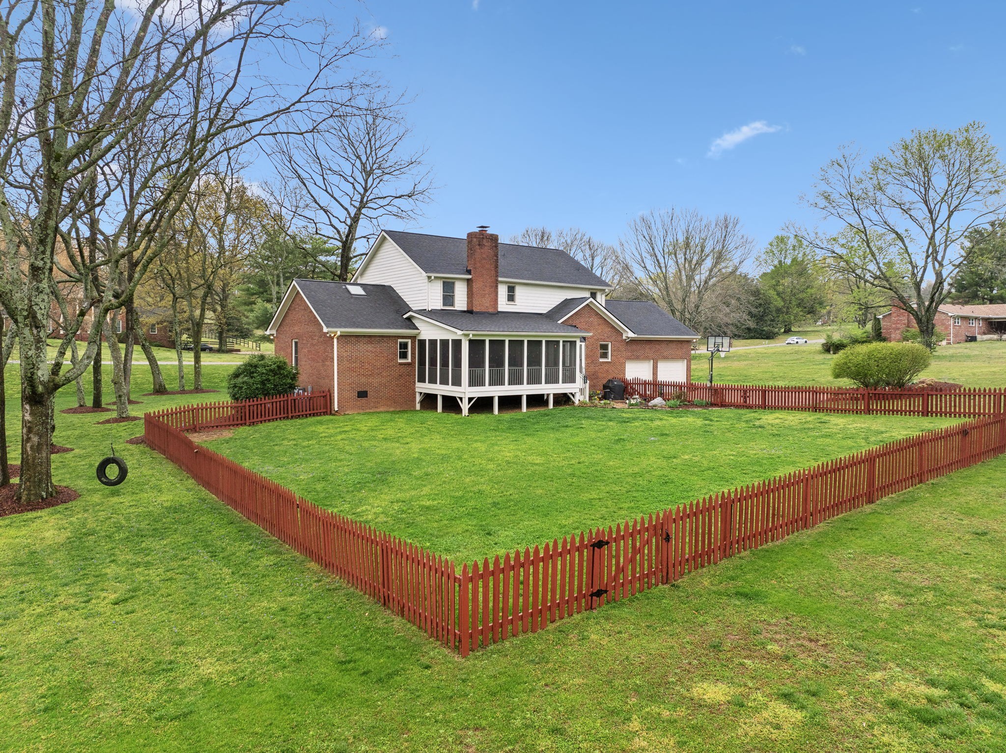 2009 Cedarmont Dr Property Photo 88