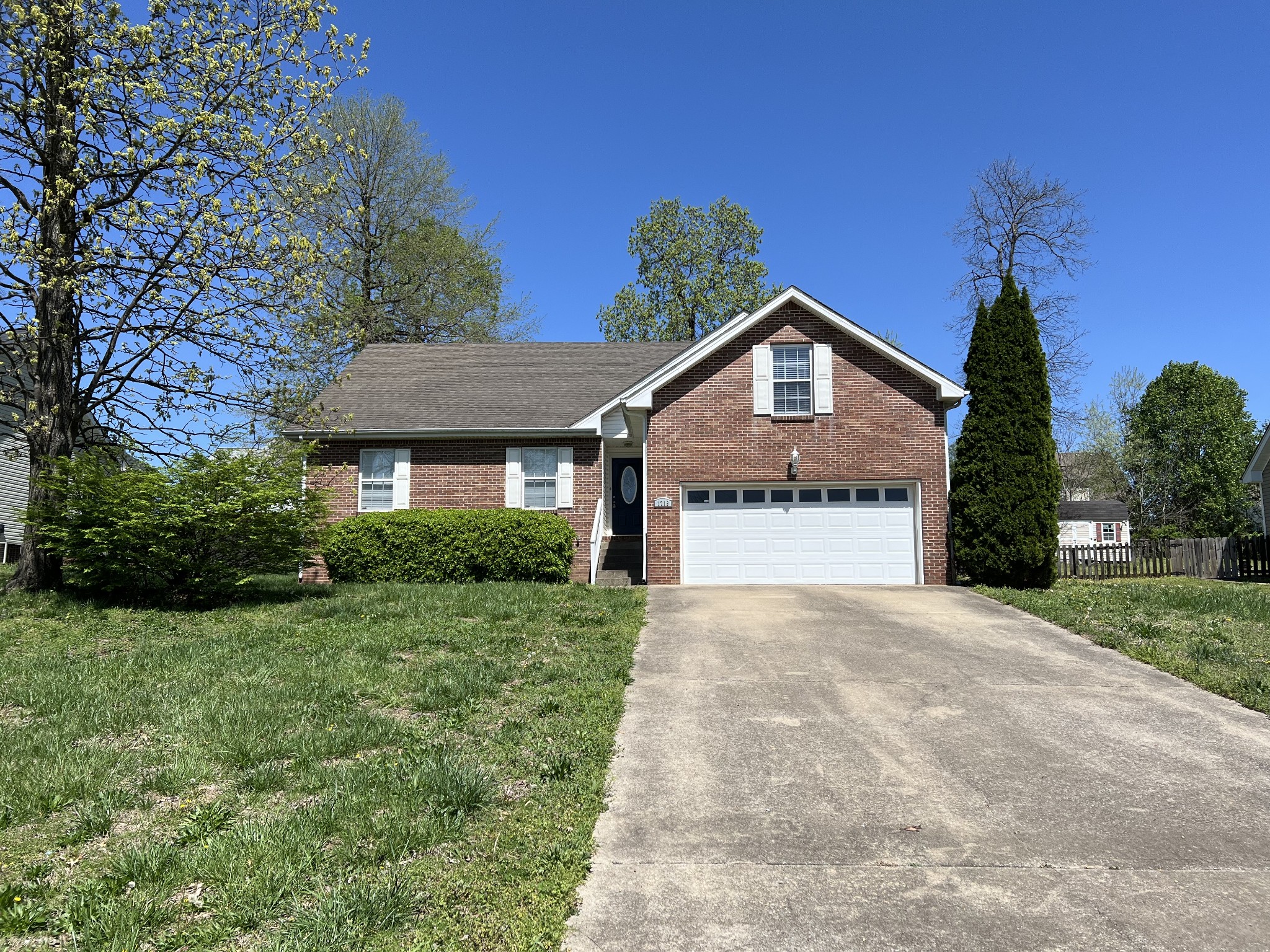 1719 Hazelwood Rd Property Photo