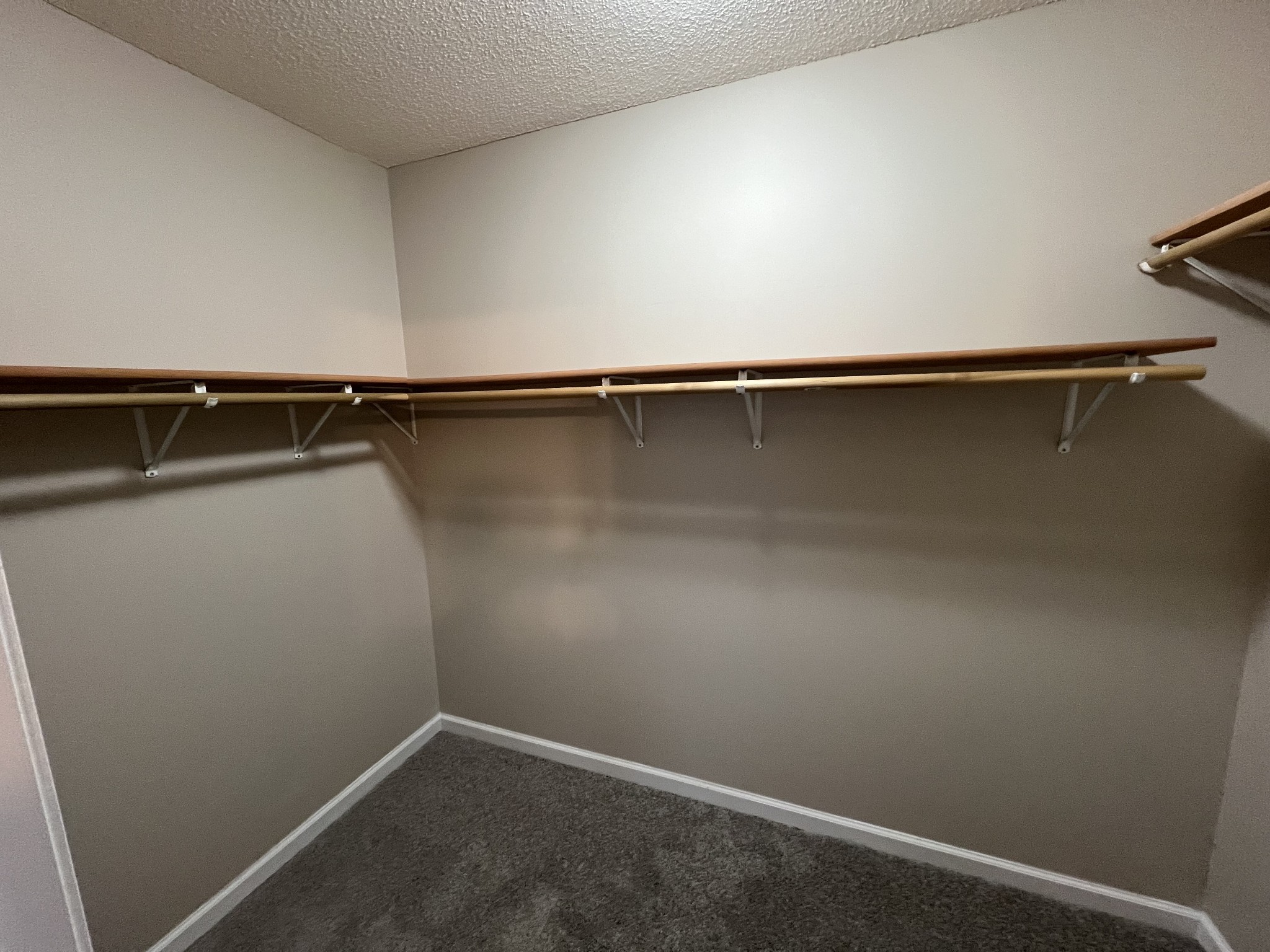 1719 Hazelwood Rd Property Photo 10