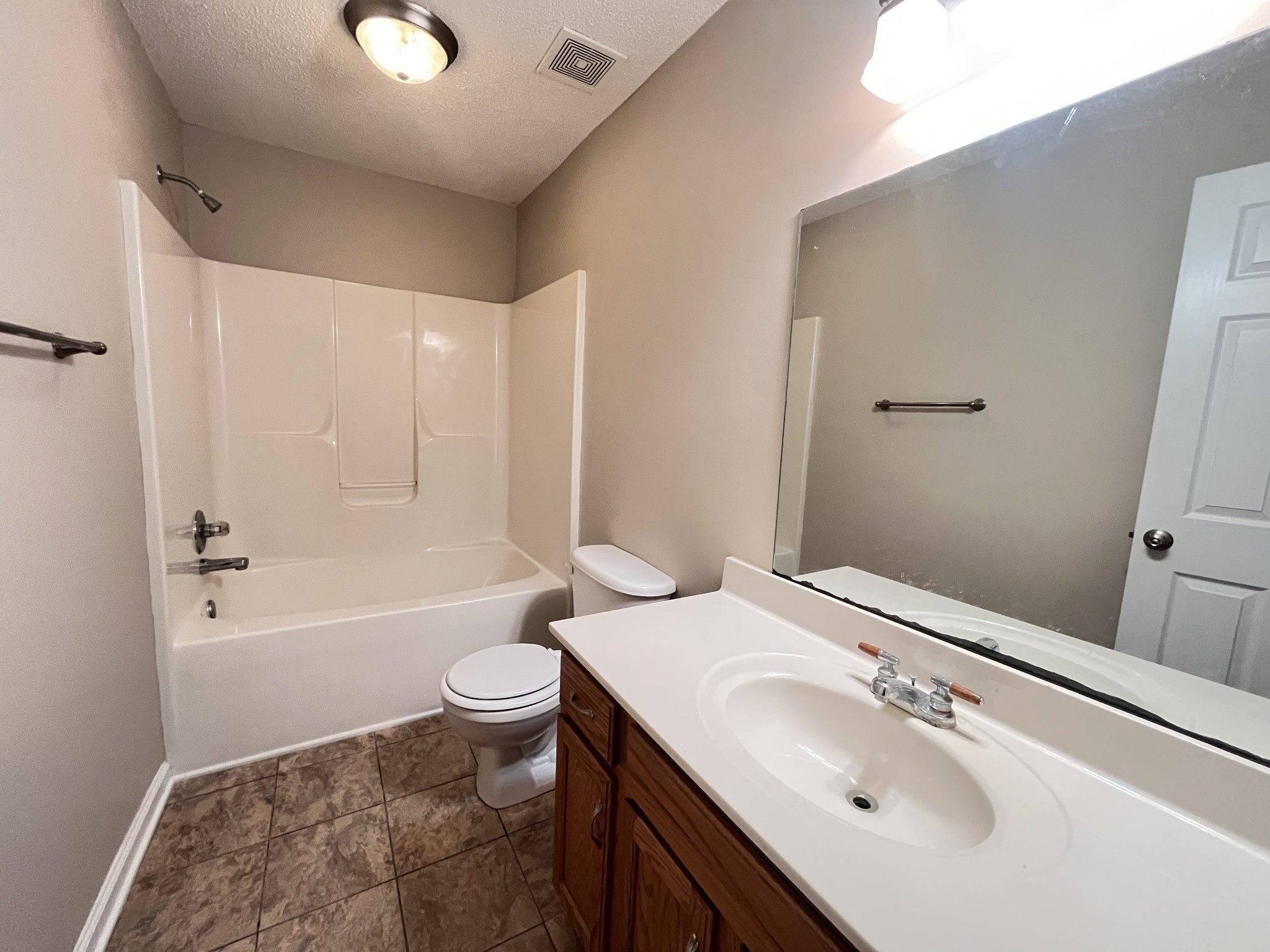1719 Hazelwood Rd Property Photo 16
