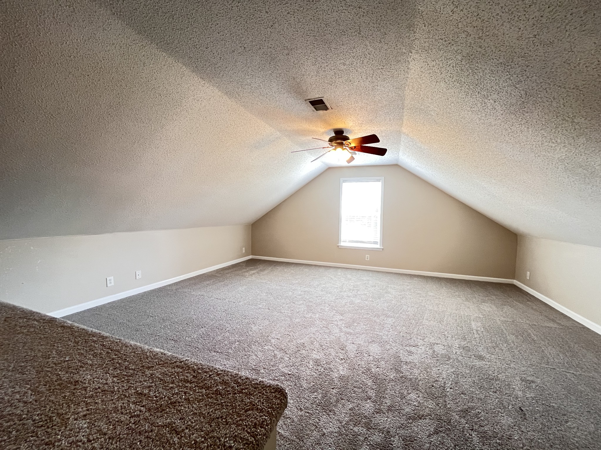 1719 Hazelwood Rd Property Photo 18