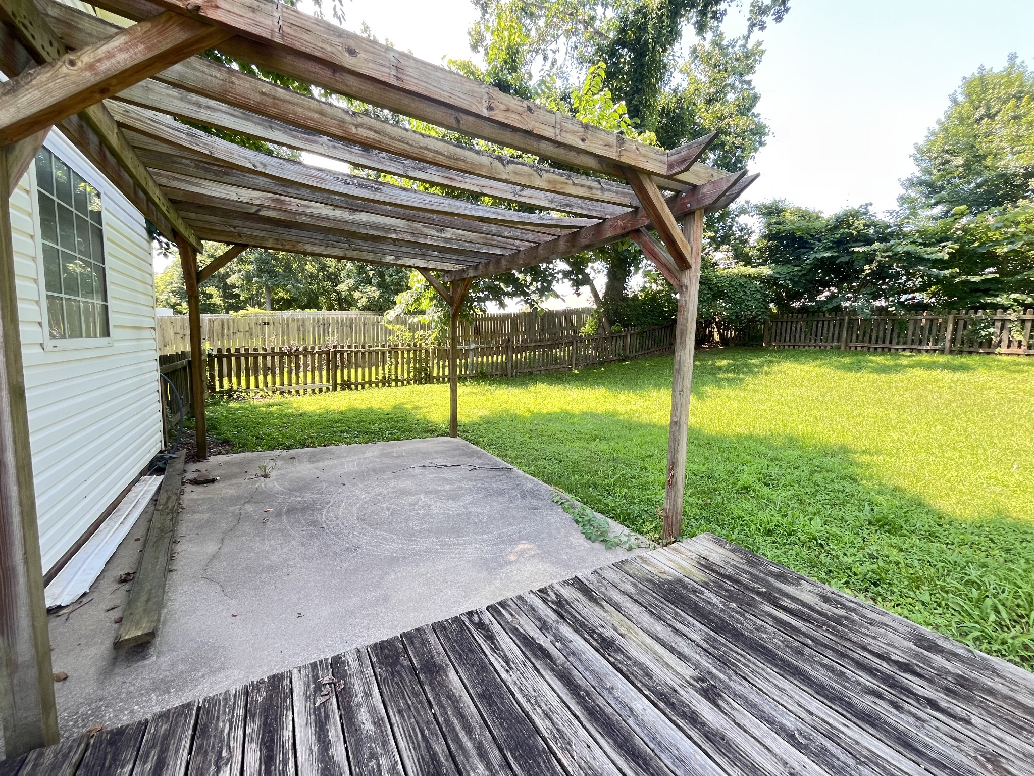 1719 Hazelwood Rd Property Photo 21