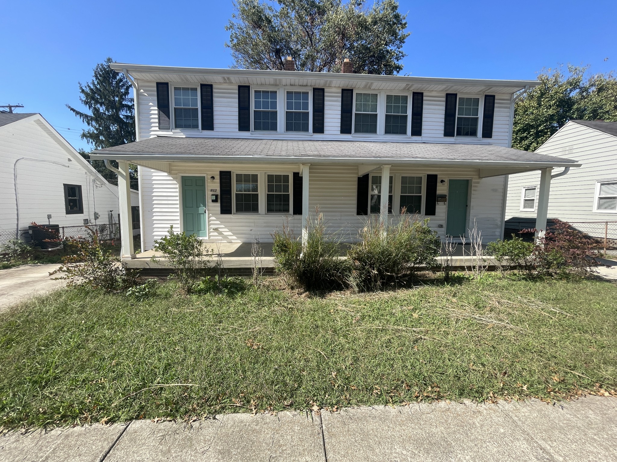 912 Bryan St Property Photo