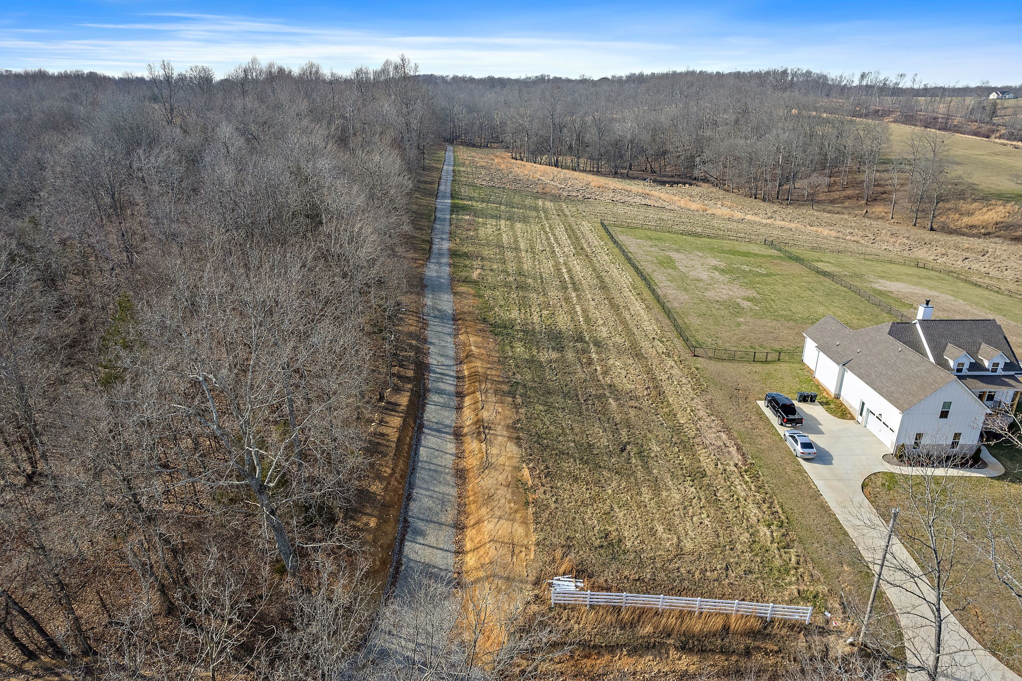1816 Old Gallatin Rd Property Photo 2
