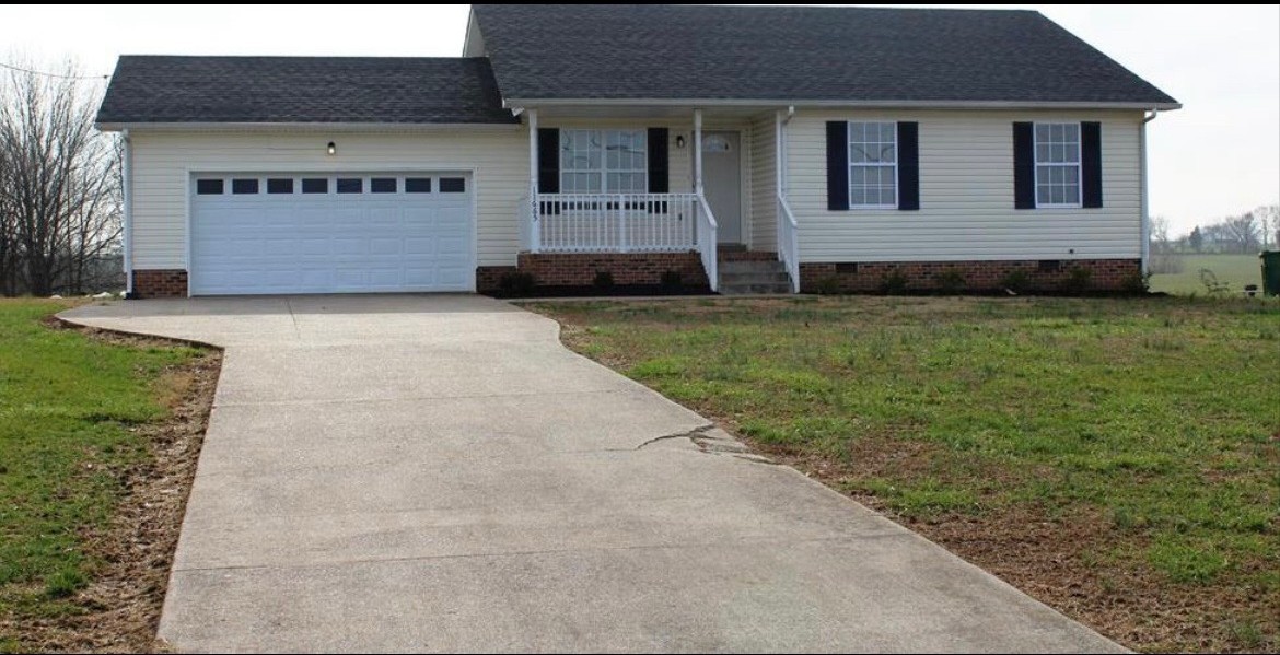 Gracey Real Estate Listings Main Image