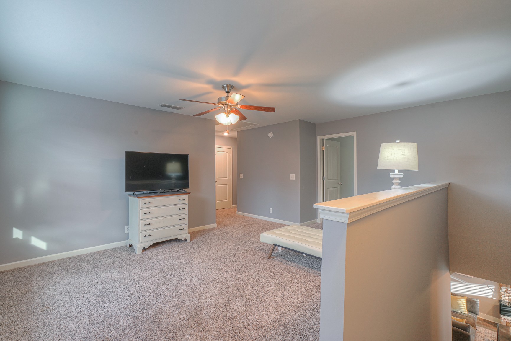 5846 Enclave Dr Property Photo 16