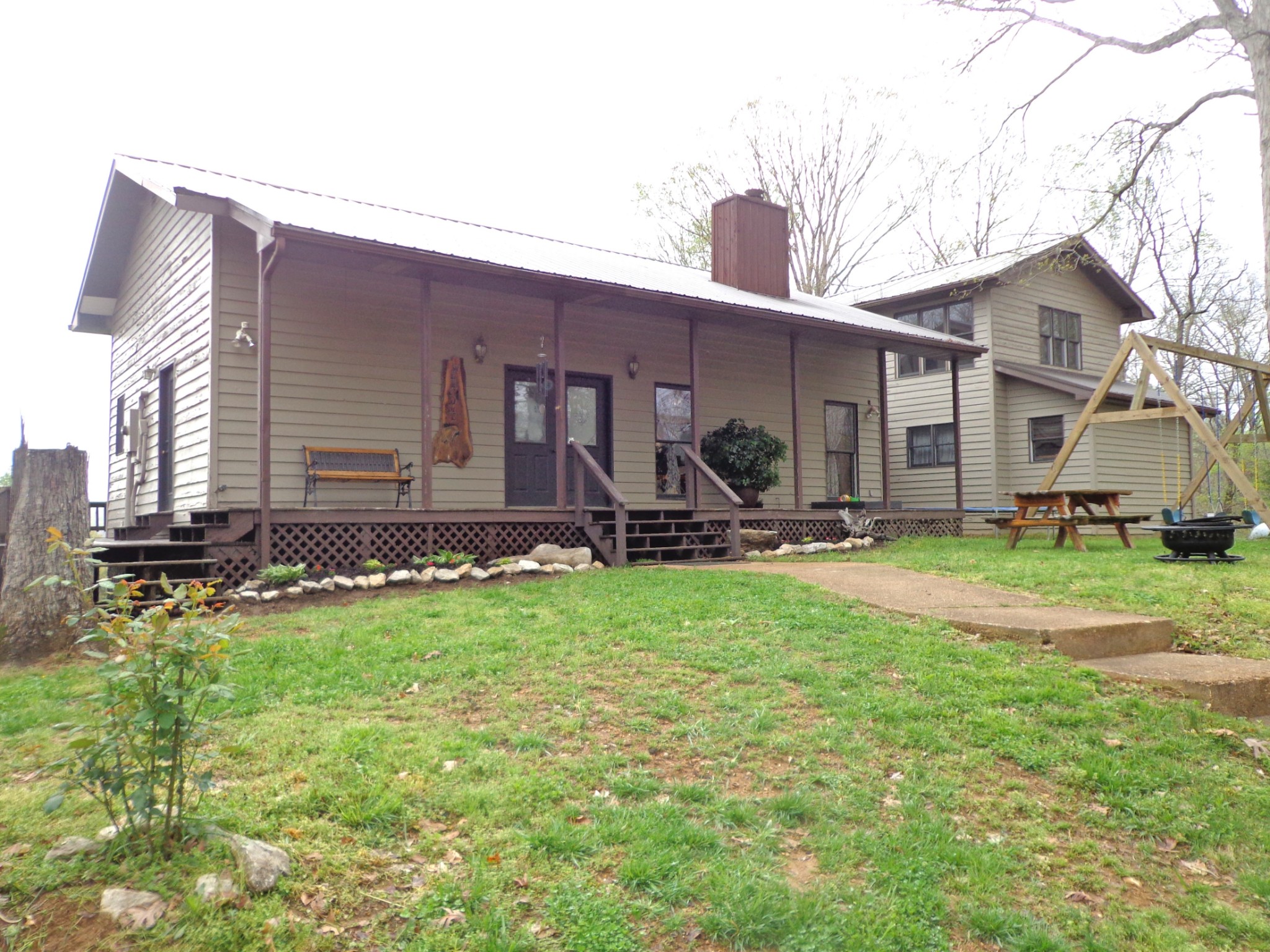 1398 Gilmer Bridge Rd Property Photo 3