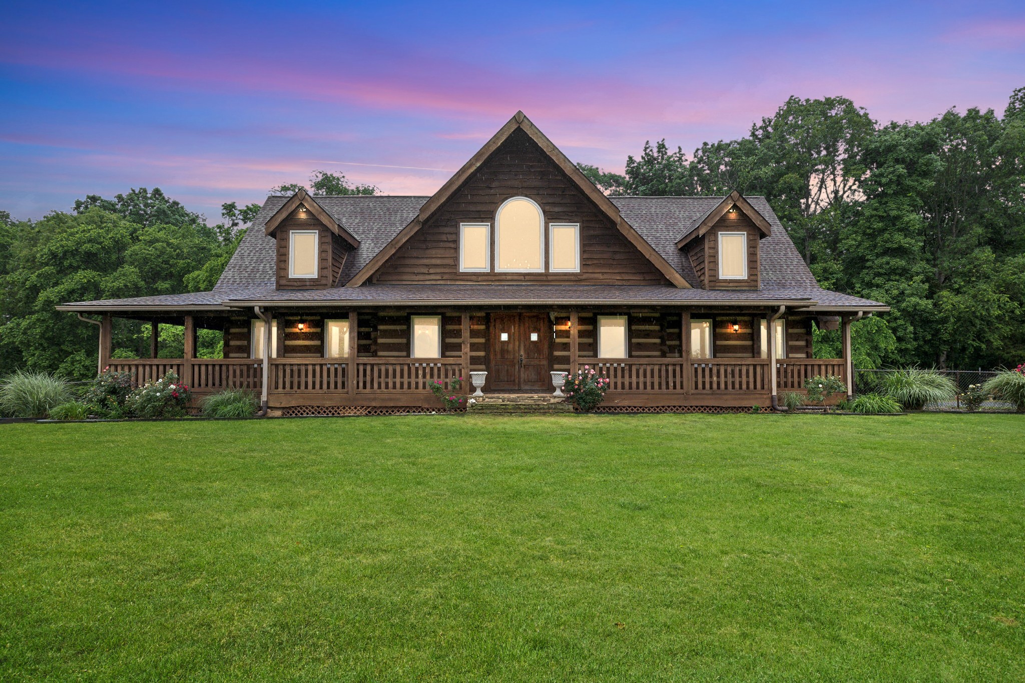 6485 Highland Rd Property Photo 1