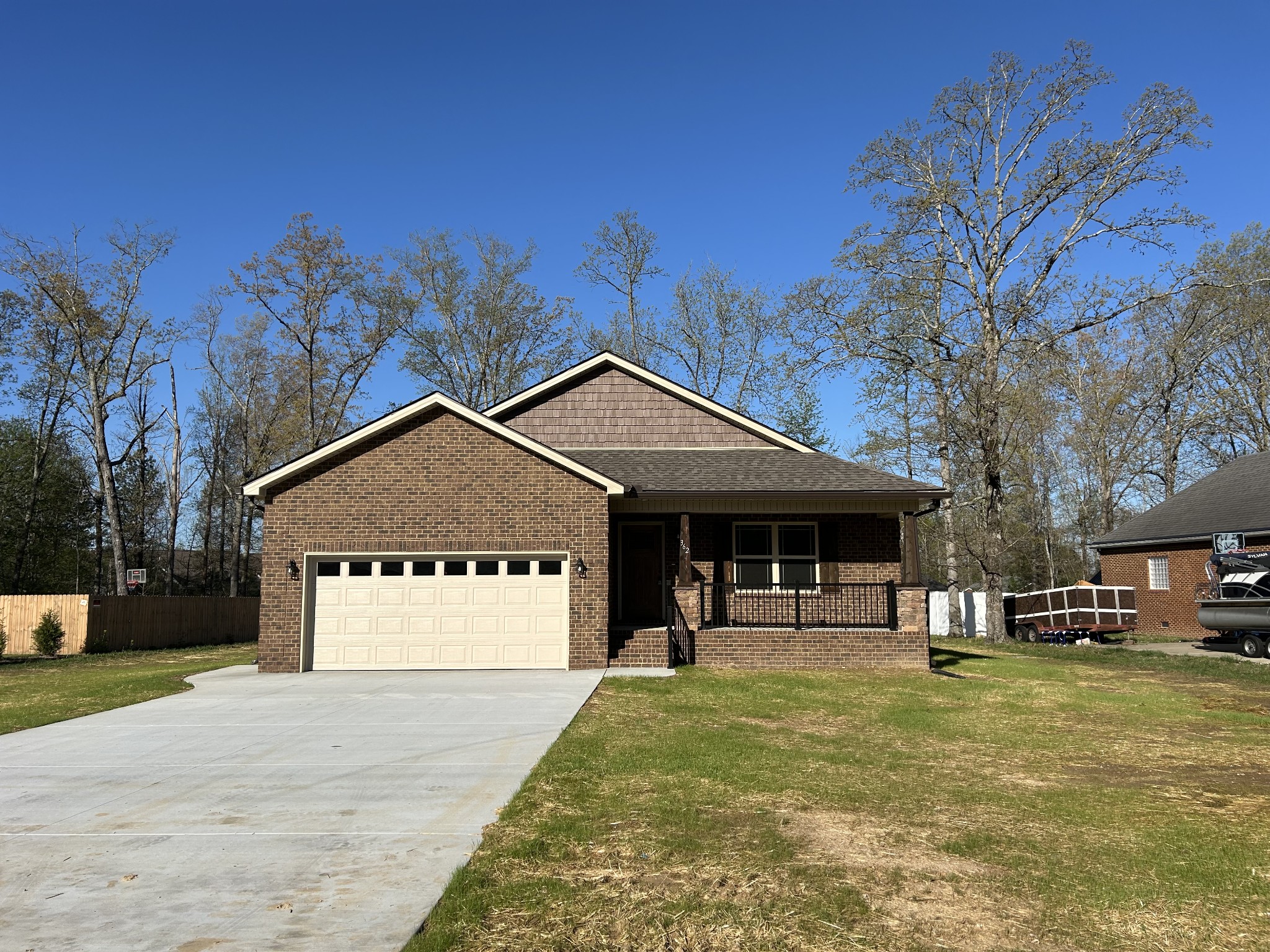 362 Oak Hollow Rd Property Photo