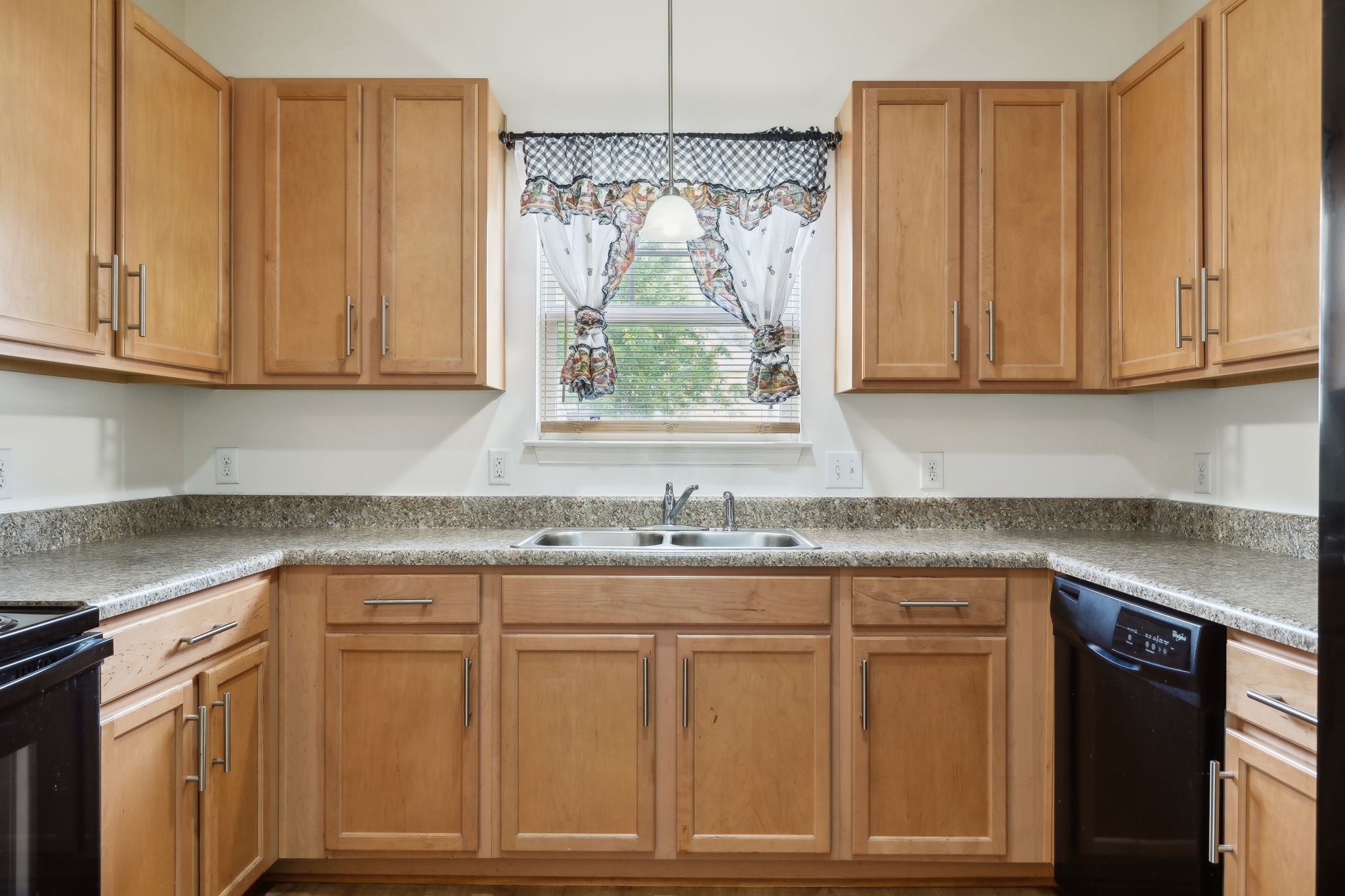 3116 Shady Tree Ln Property Photo 14