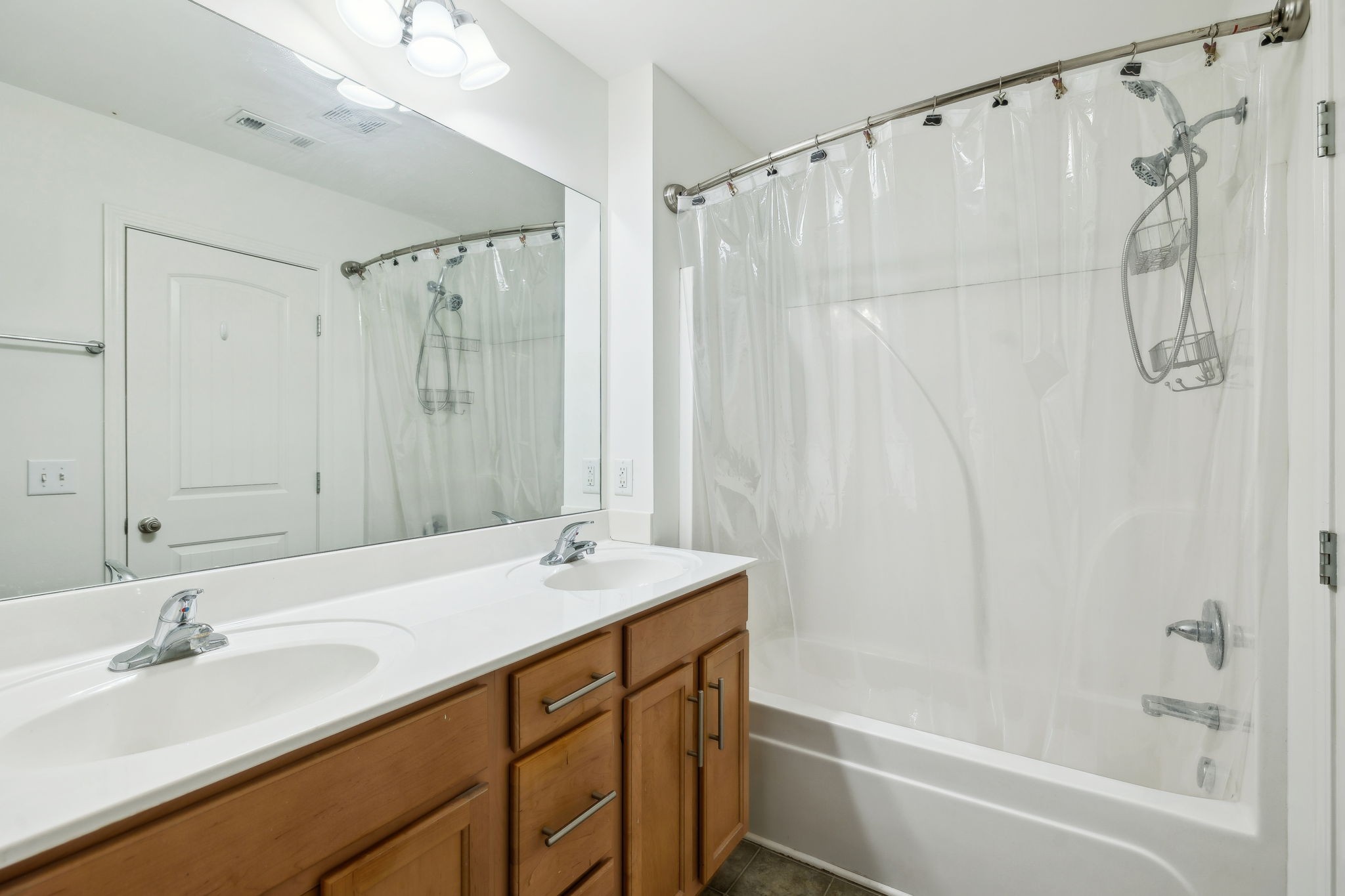 3116 Shady Tree Ln Property Photo 22