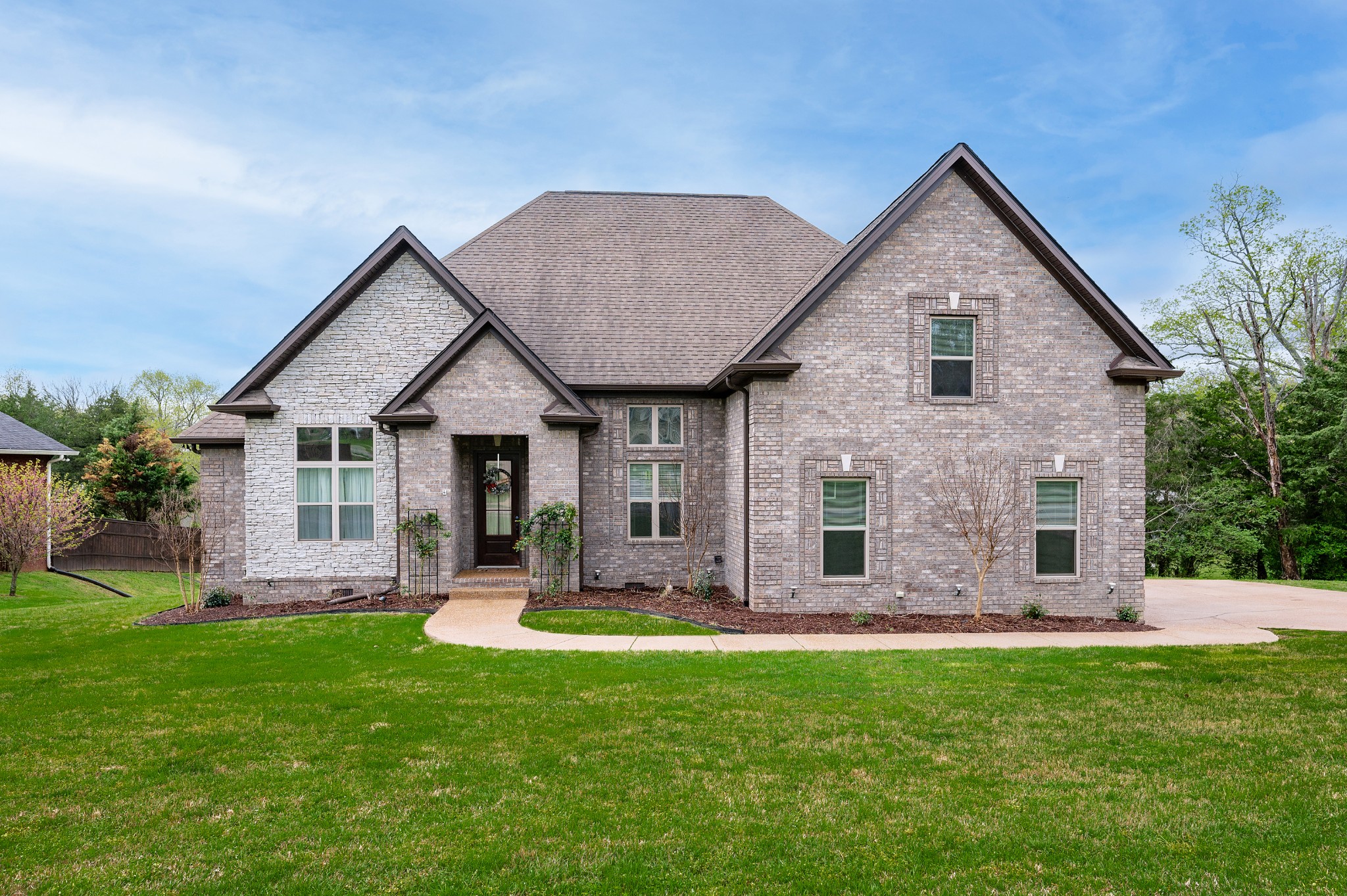 822 Manner Ln Property Photo 1