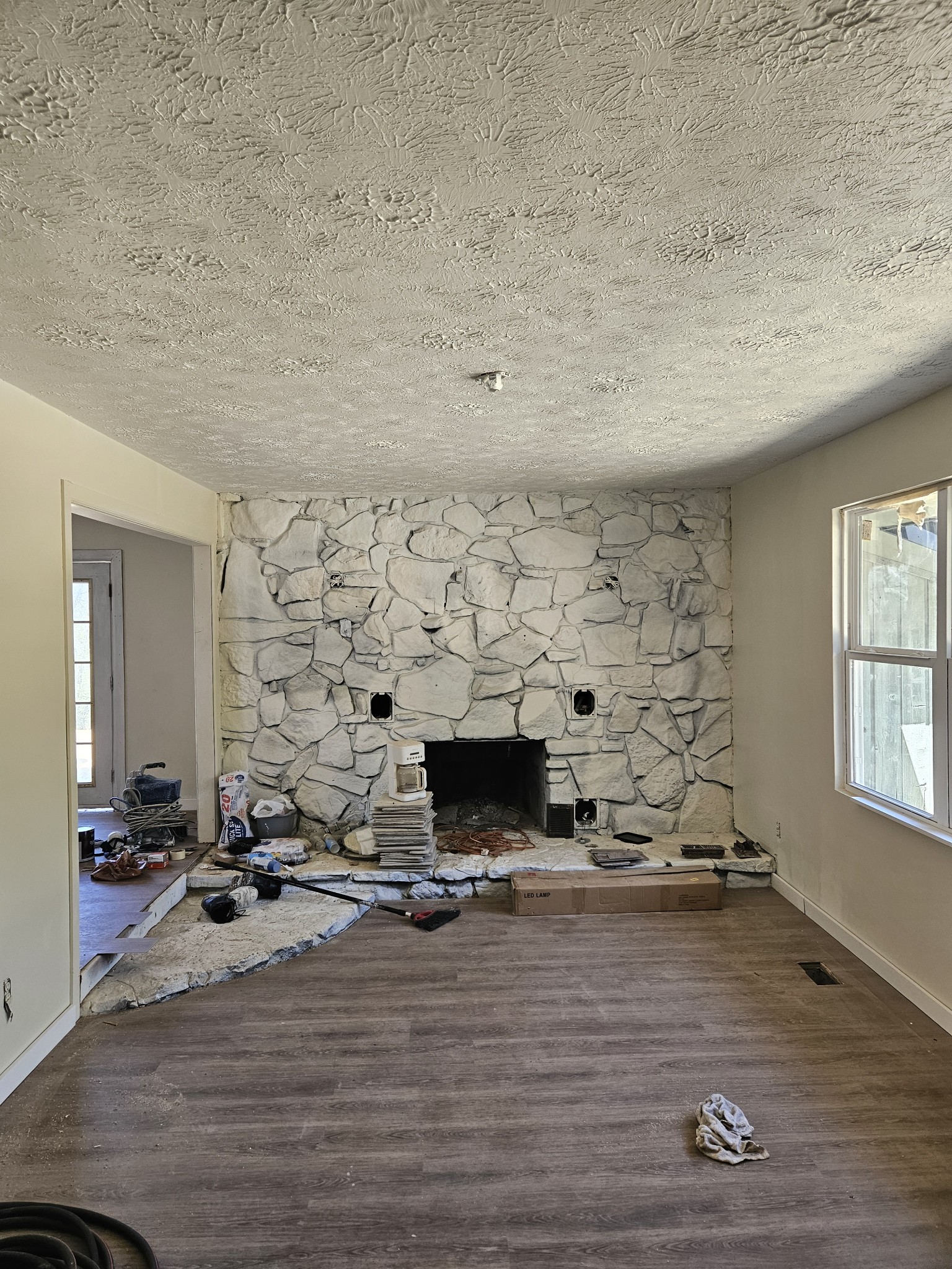 395 Church St Property Photo 8