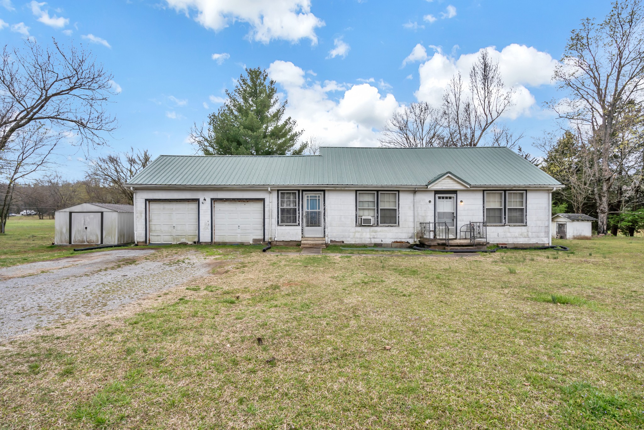 9919 Franklin Rd Property Photo