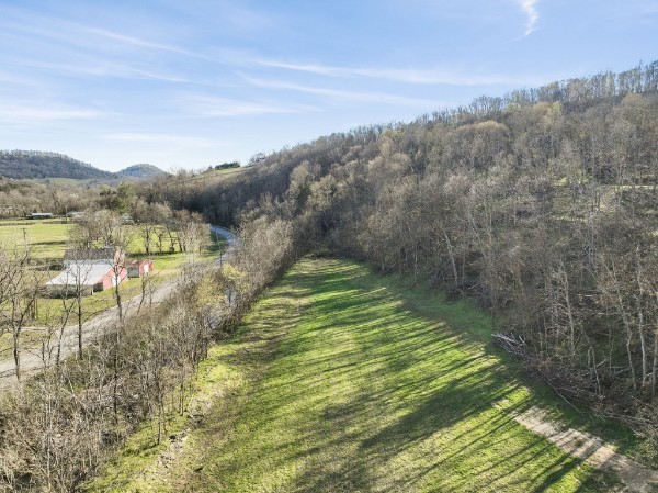 0 Difficult Road Property Photo 12