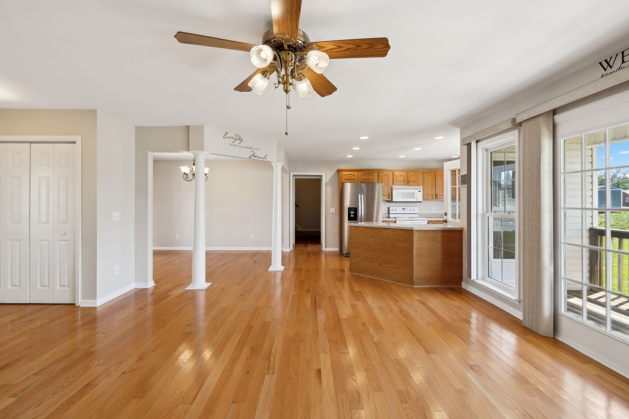 407 Brookside Dr Property Photo 30