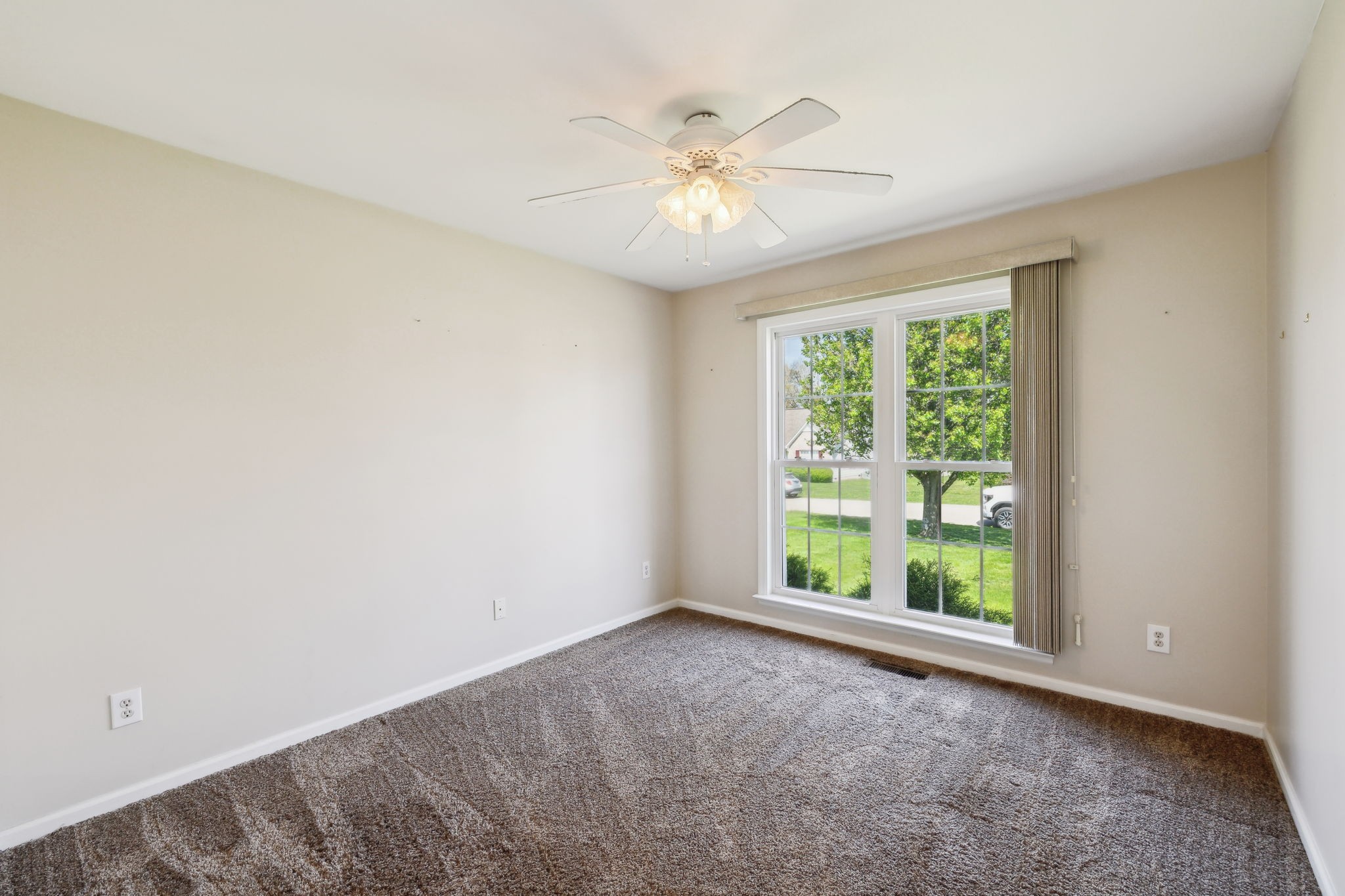 407 Brookside Dr Property Photo 31