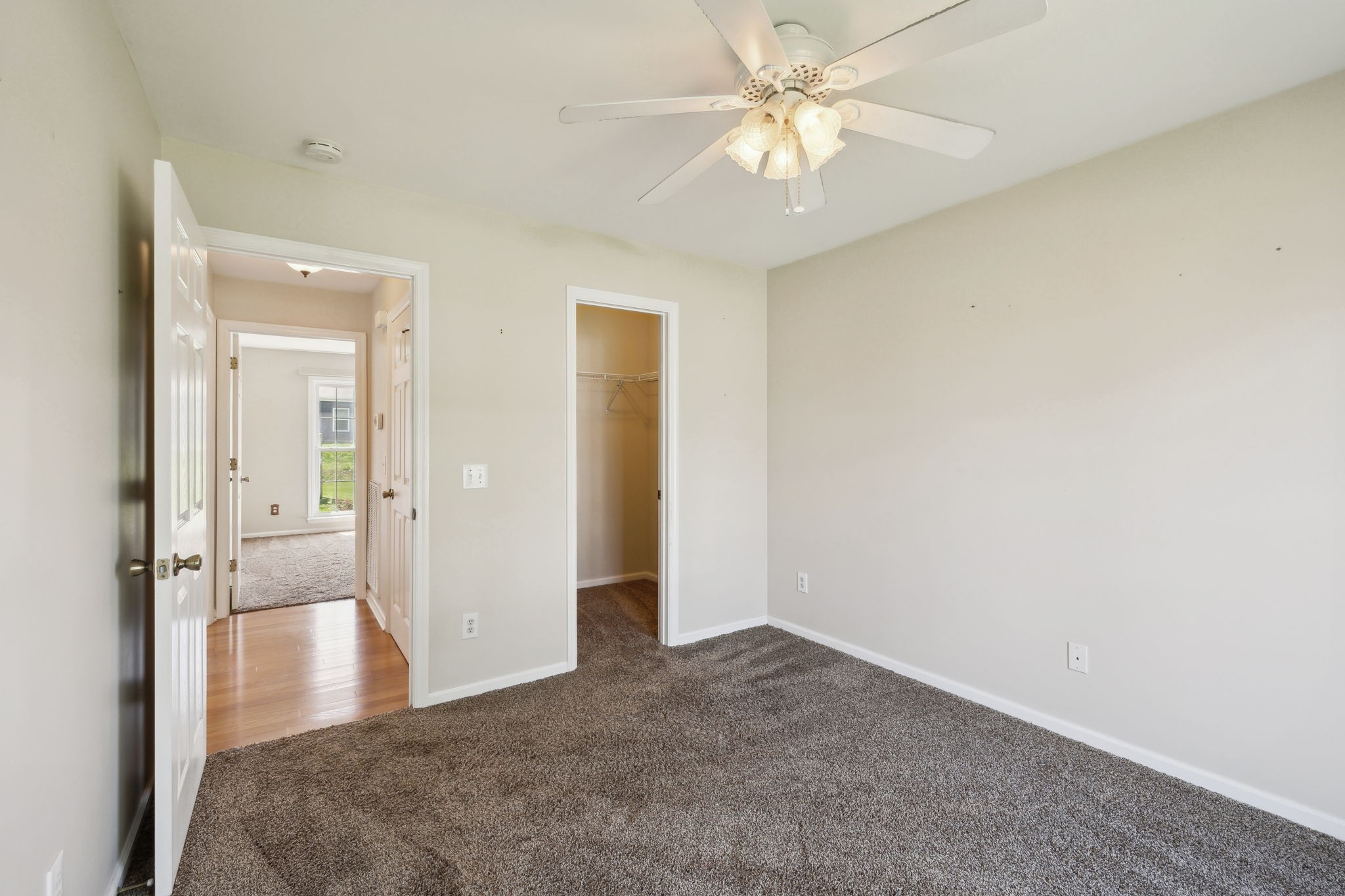 407 Brookside Dr Property Photo 32