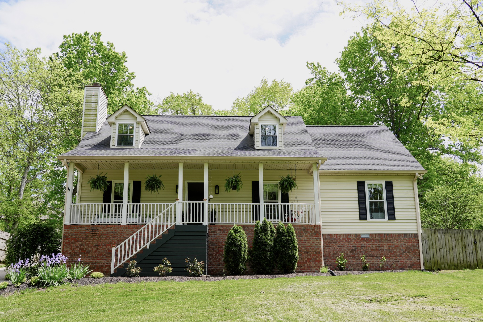 1411 Newmans Trl Property Photo 1