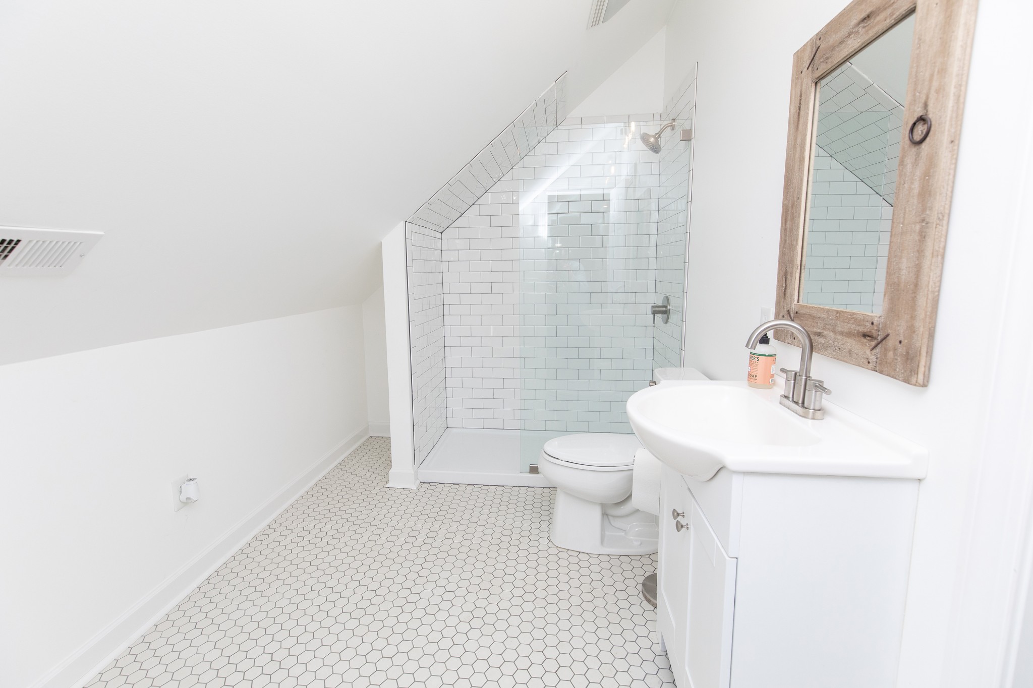 1411 Newmans Trl Property Photo 19