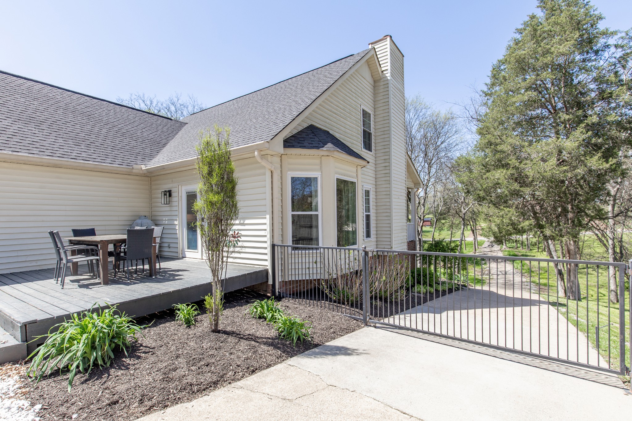 1411 Newmans Trl Property Photo 36
