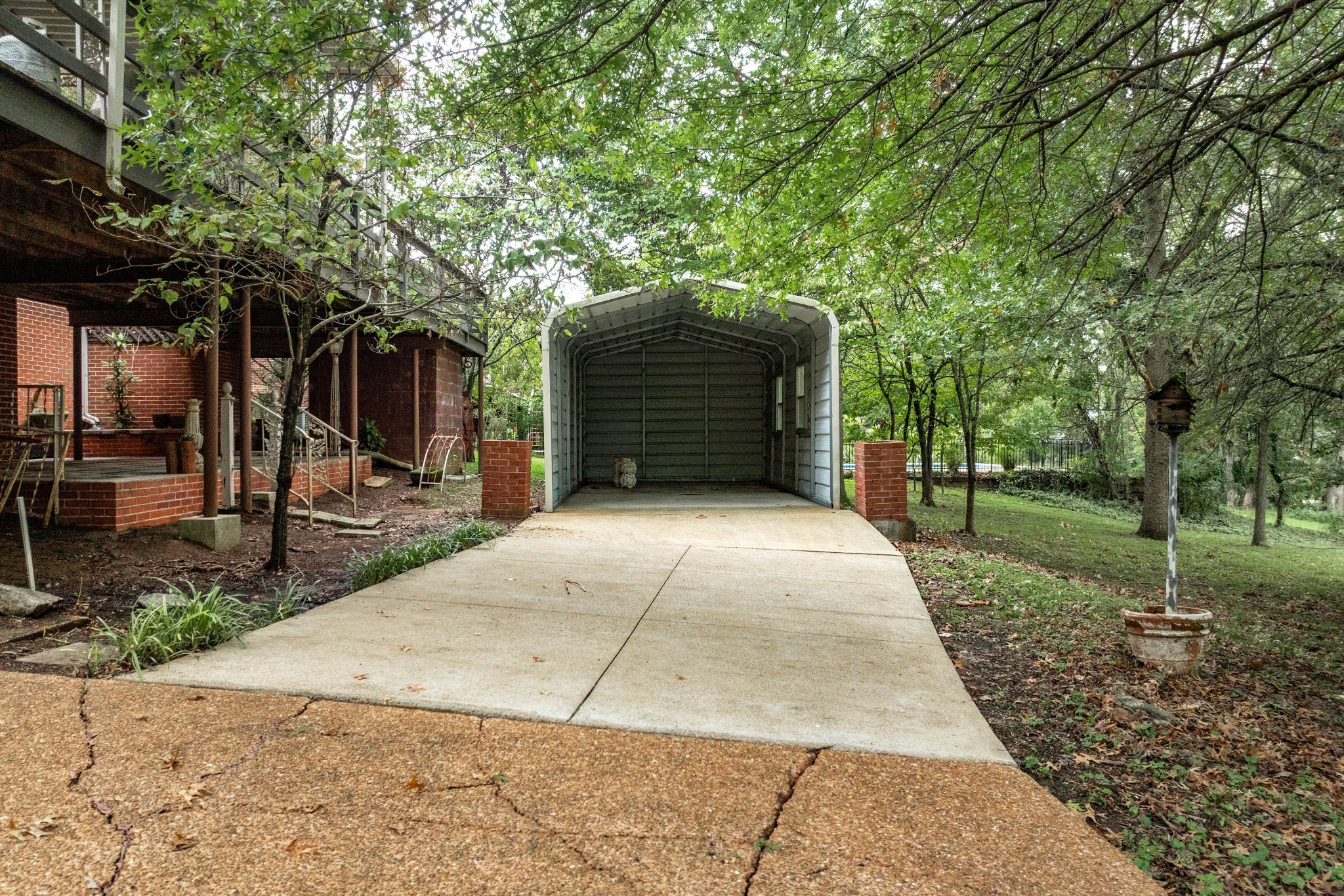 1037 Rolling Fields Cir Property Photo 34