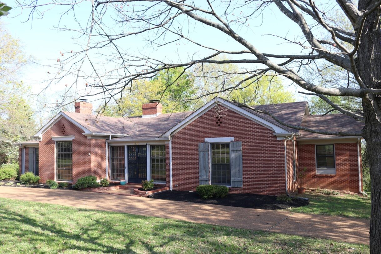 1037 Rolling Fields Cir Property Photo 45