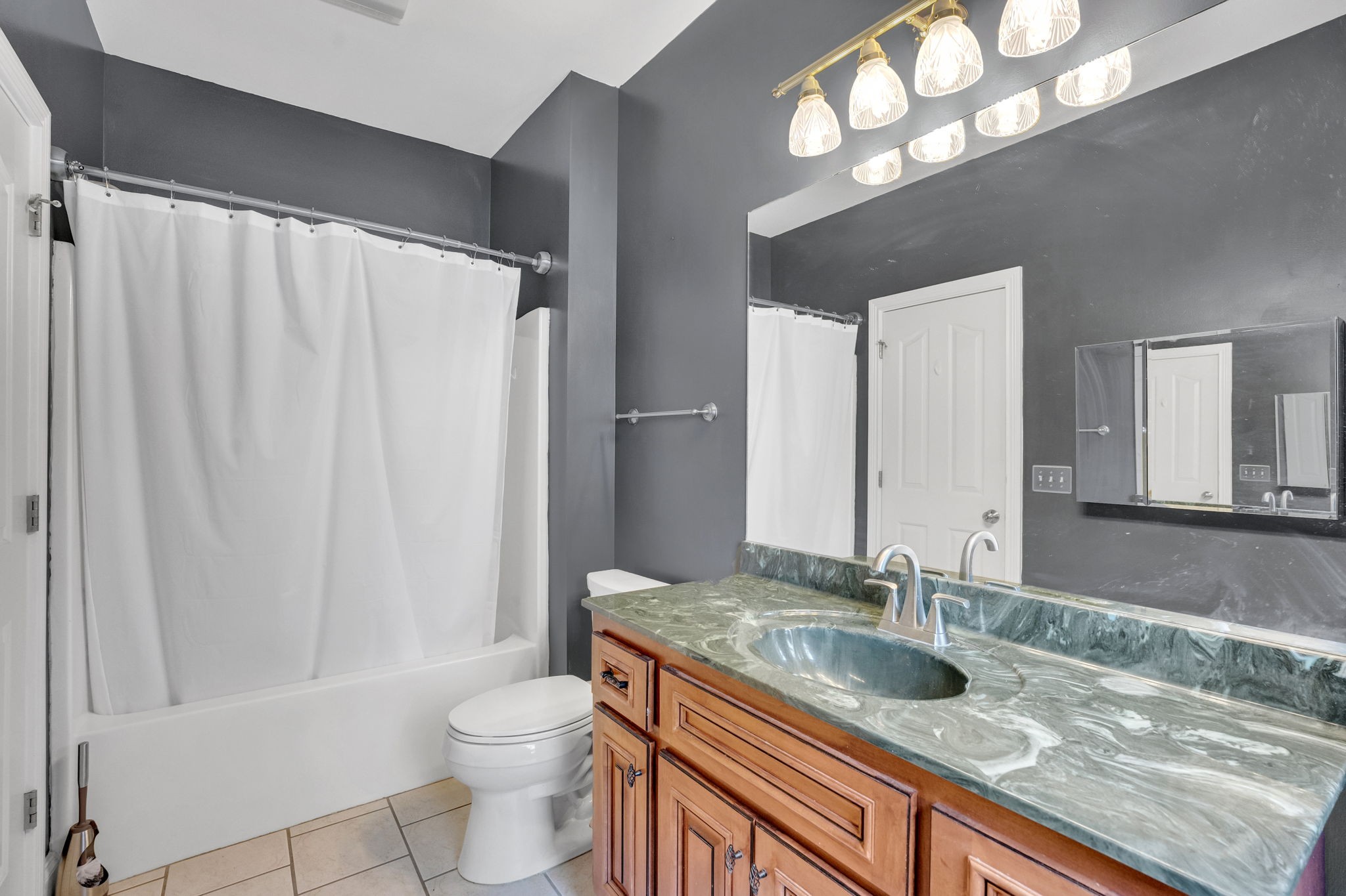 5347 Cavendish Dr Property Photo 23