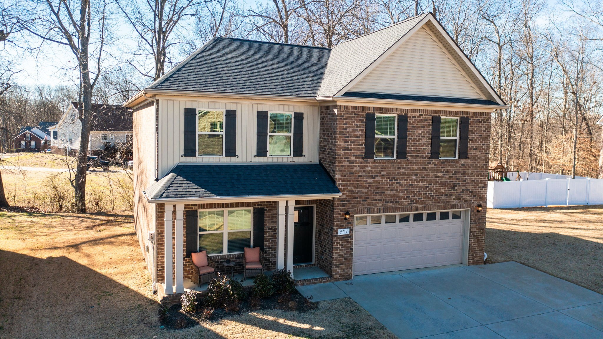 429 Clayton Ct Property Photo
