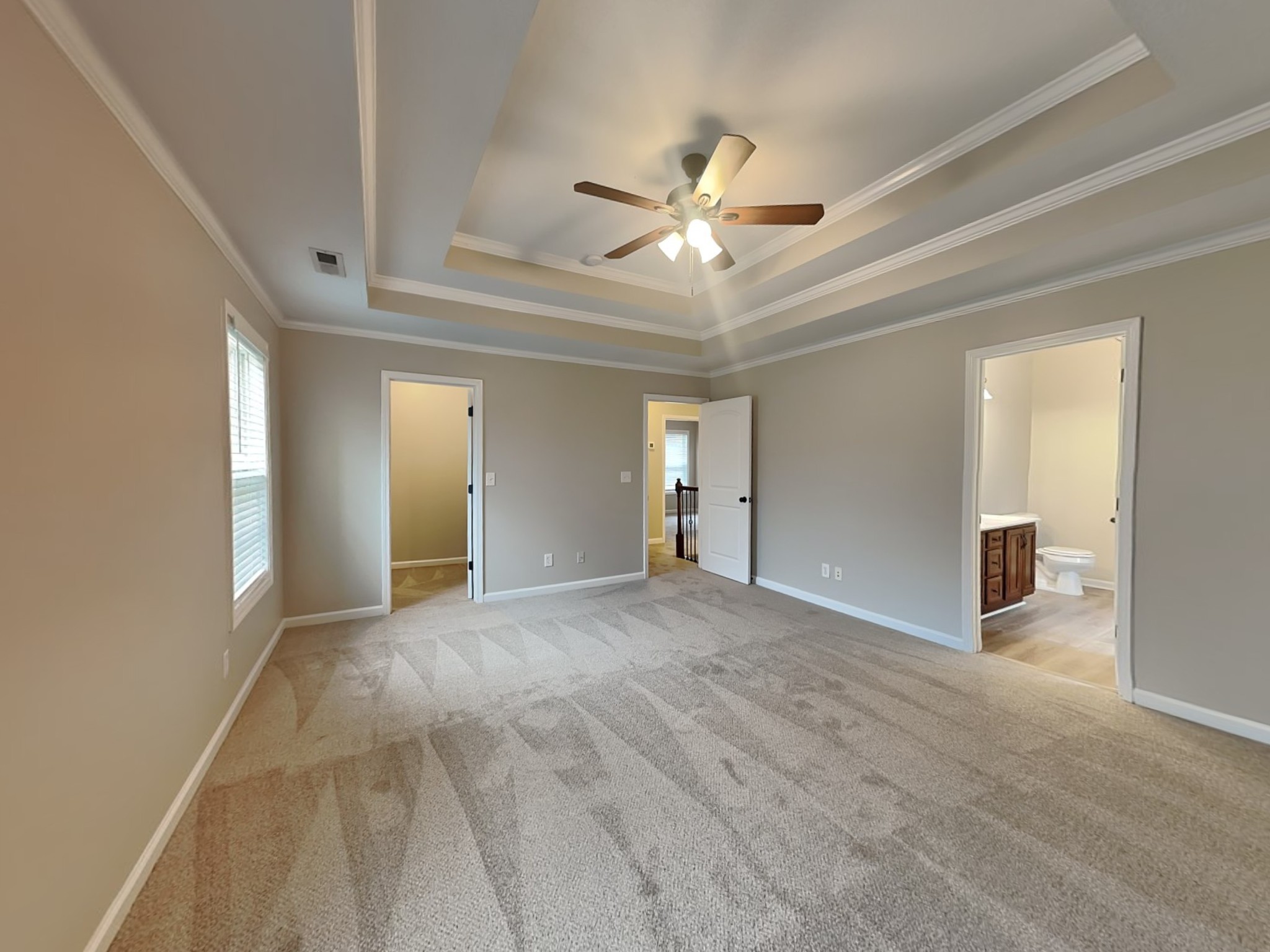 3450 Southwood Dr Property Photo 5