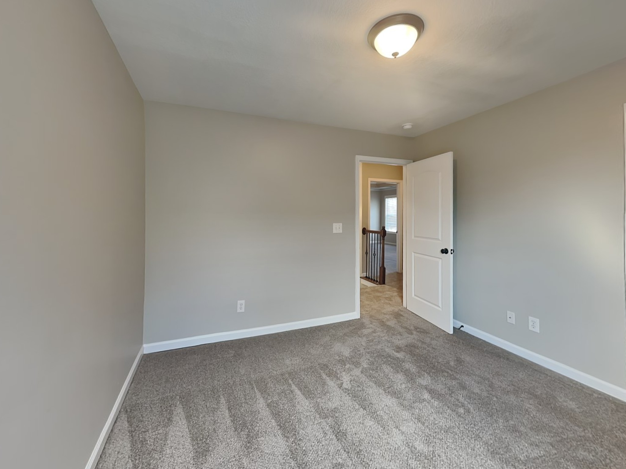 3450 Southwood Dr Property Photo 13