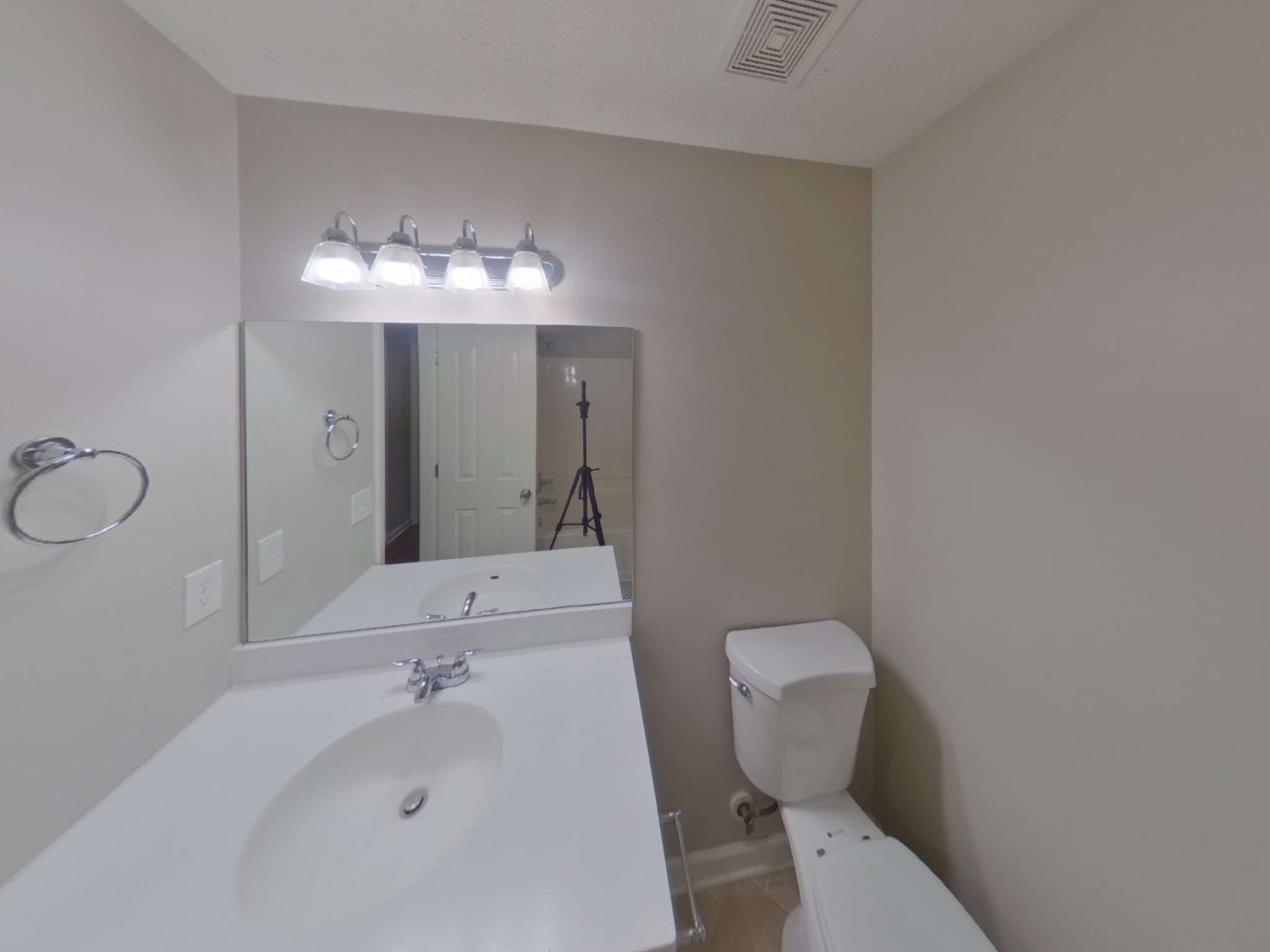 1258 Tiree Dr Property Photo 12