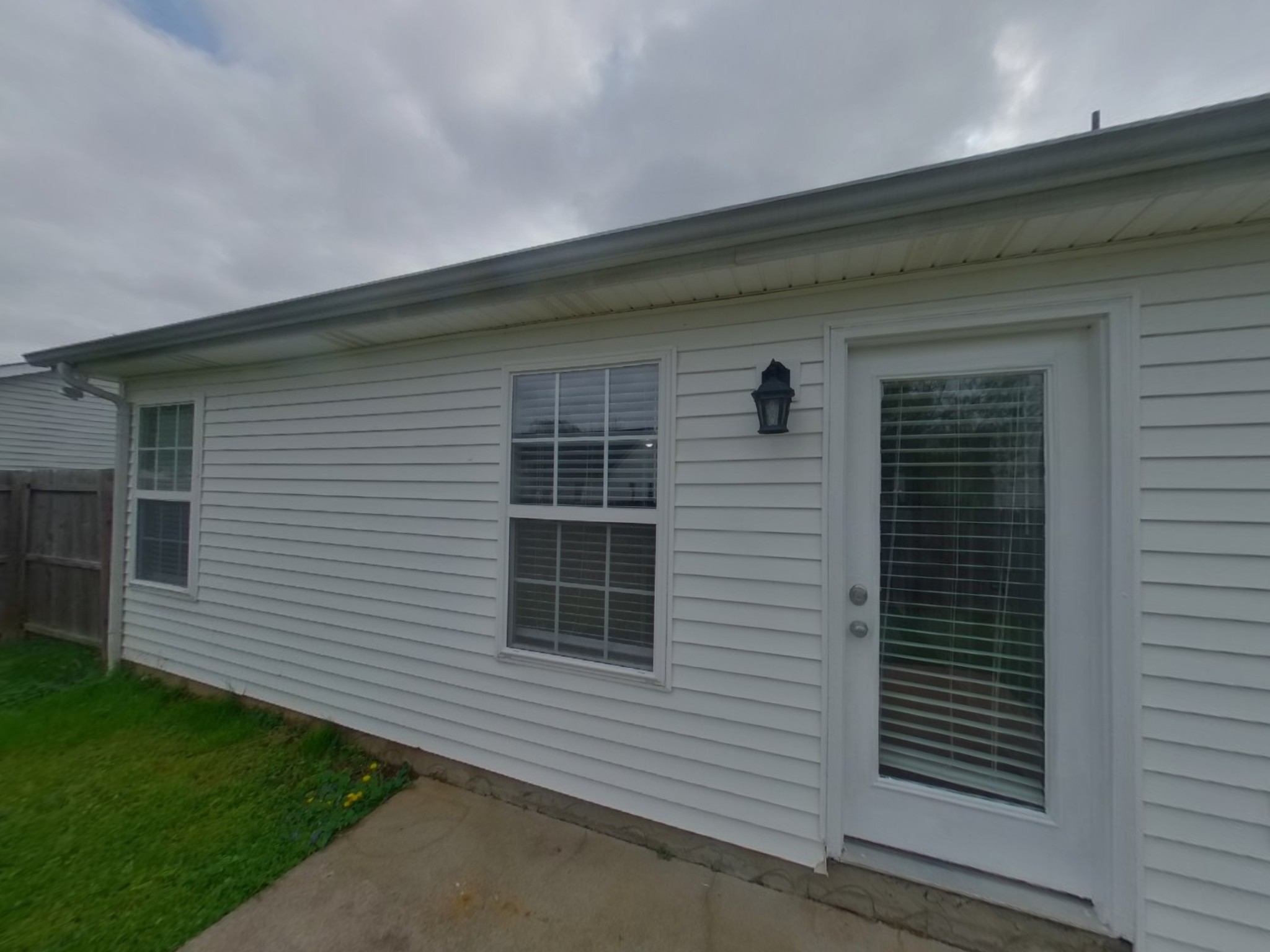 1258 Tiree Dr Property Photo 14