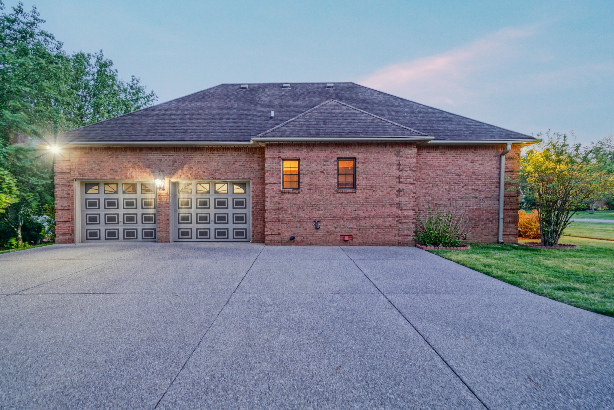 107 Geers Ct Property Photo 3