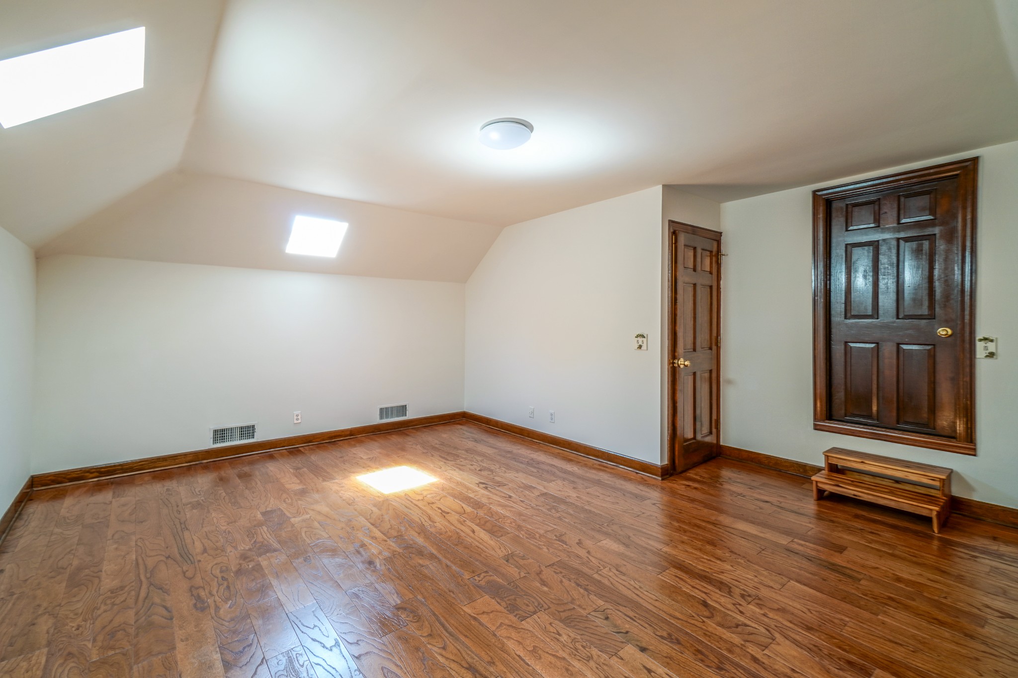 107 Geers Ct Property Photo 38