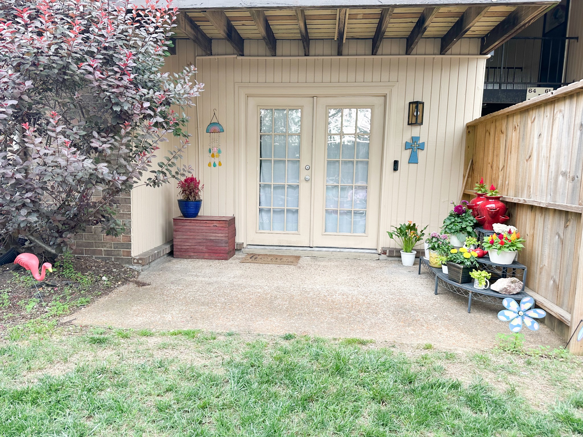 420 Walton Ln Property Photo