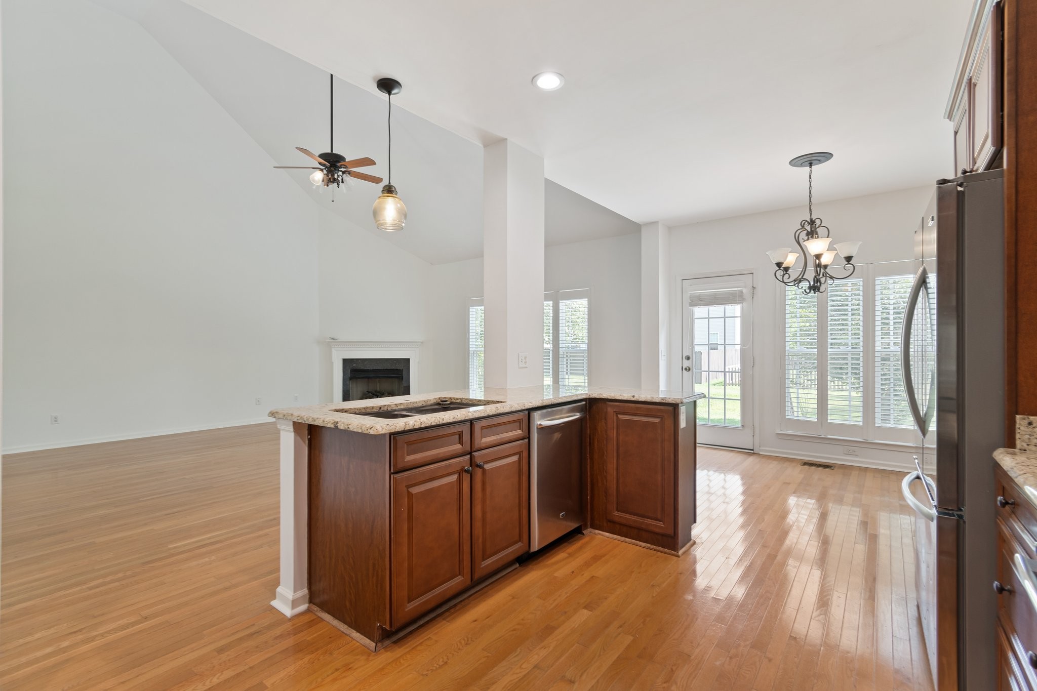 3121 Traviston Dr Property Photo 22