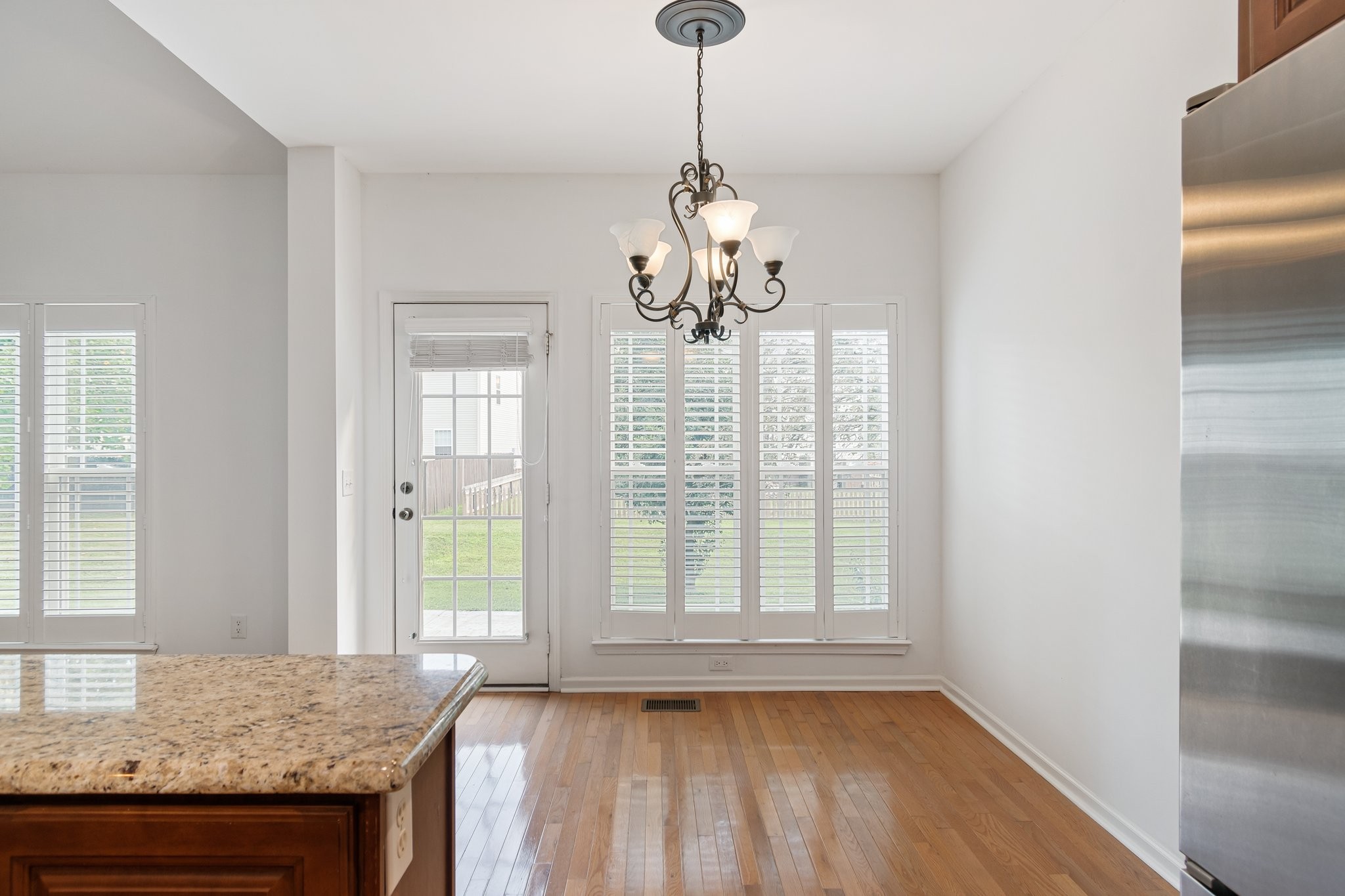 3121 Traviston Dr Property Photo 25