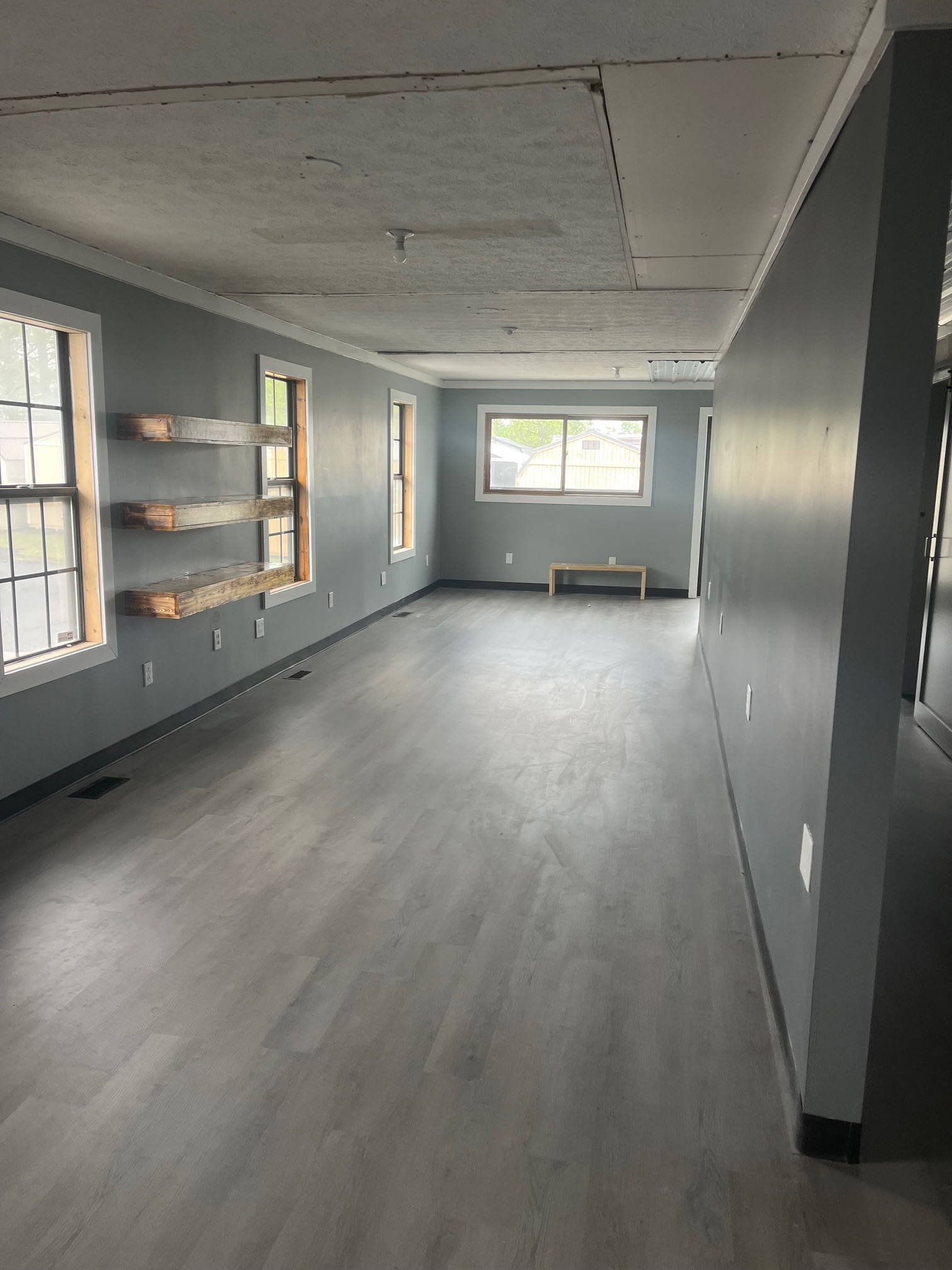 457 N Broadway Property Photo 7