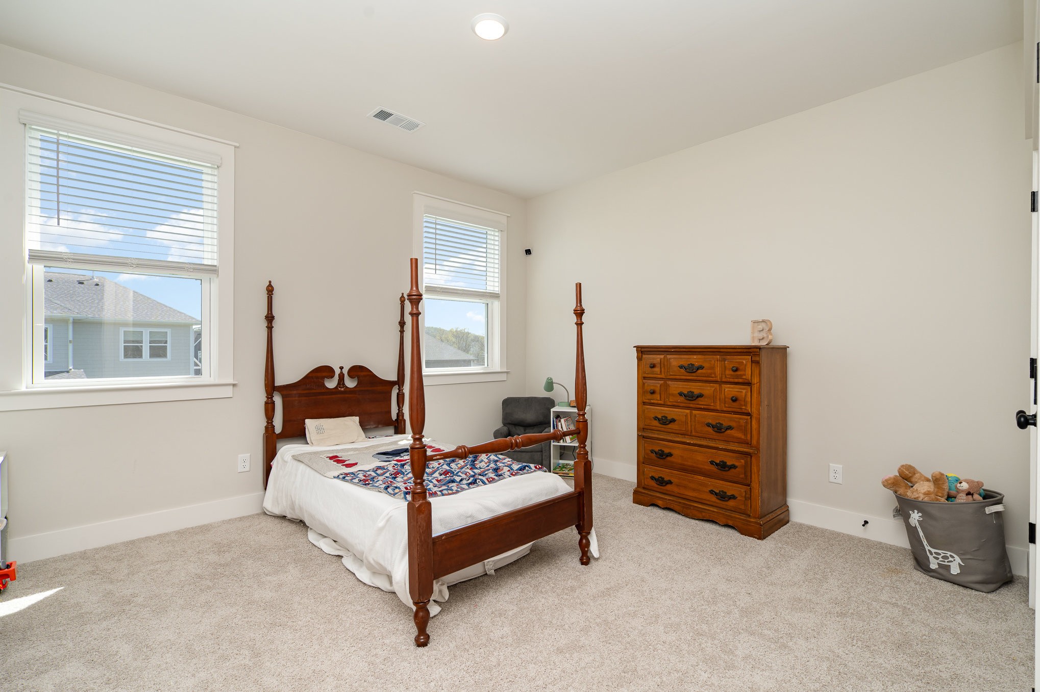 1065 Pine Creek Dr Property Photo 32