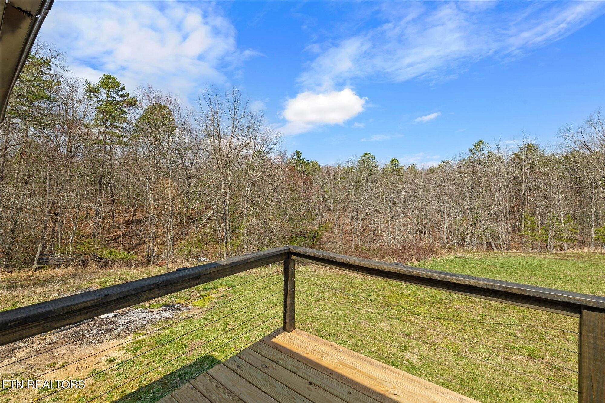999 Smith Hall Rd Property Photo 6