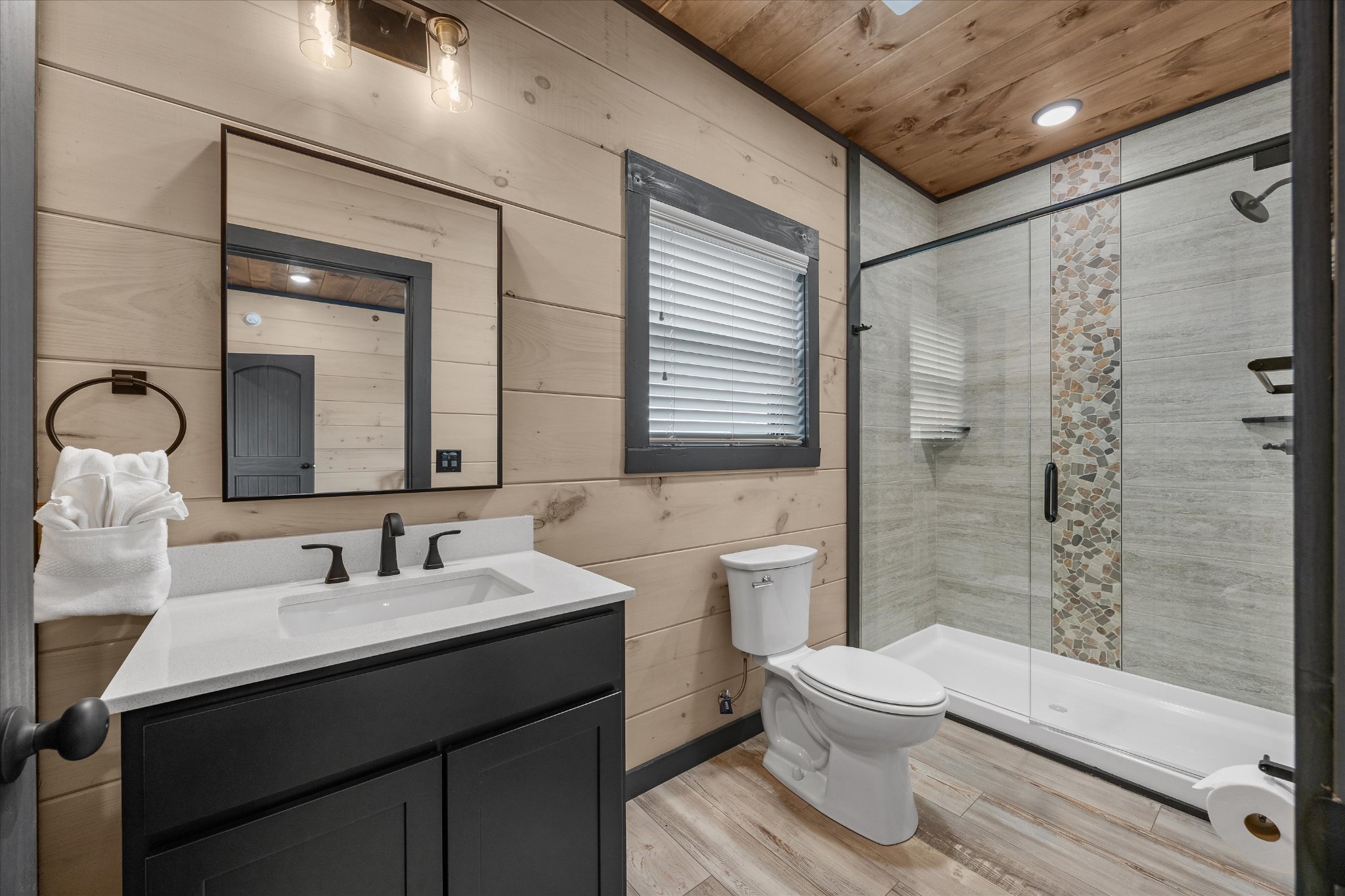 351 Rambling Creek Way Property Photo 41