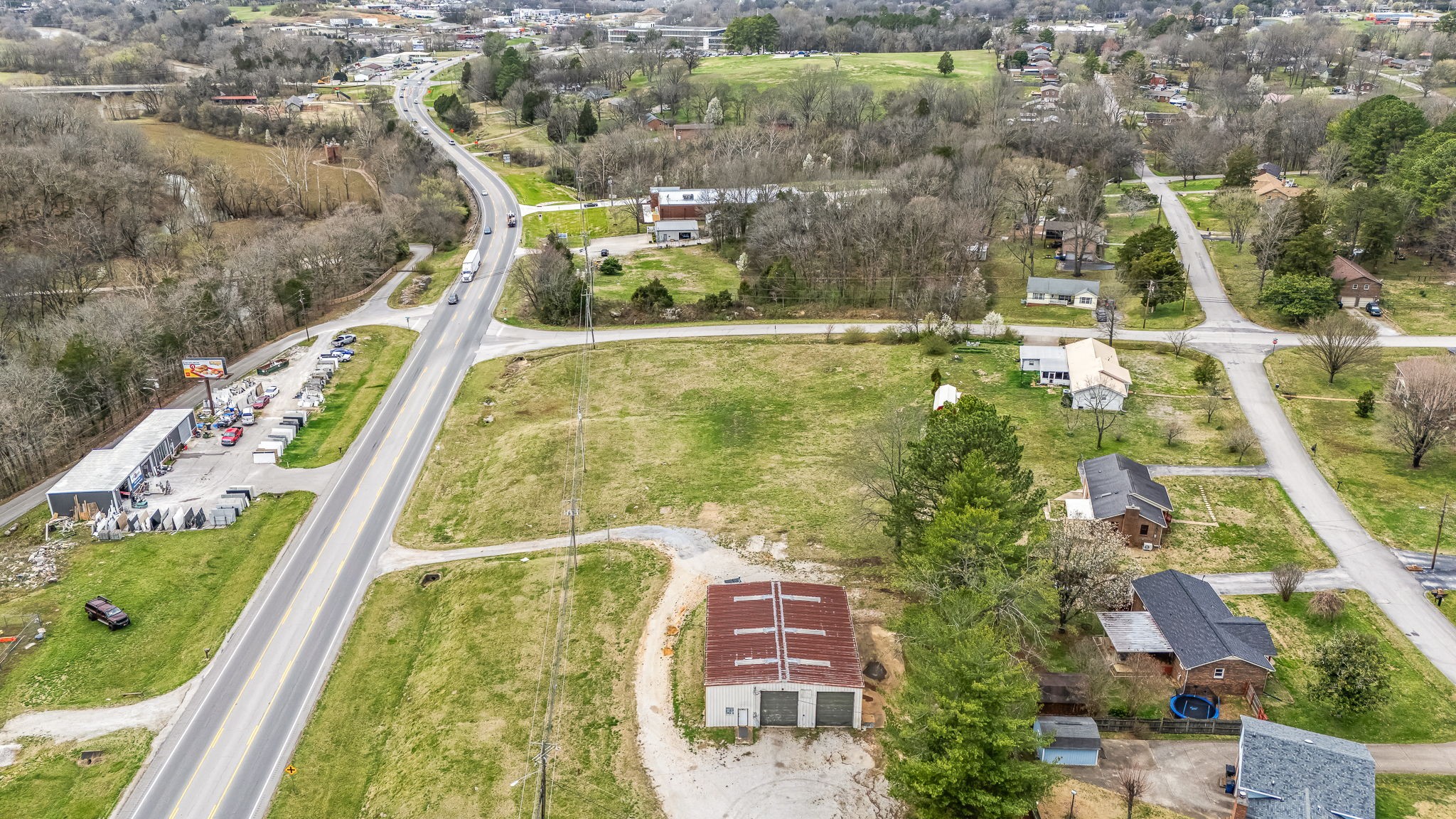 273 Bear Creek Pike Property Photo 7