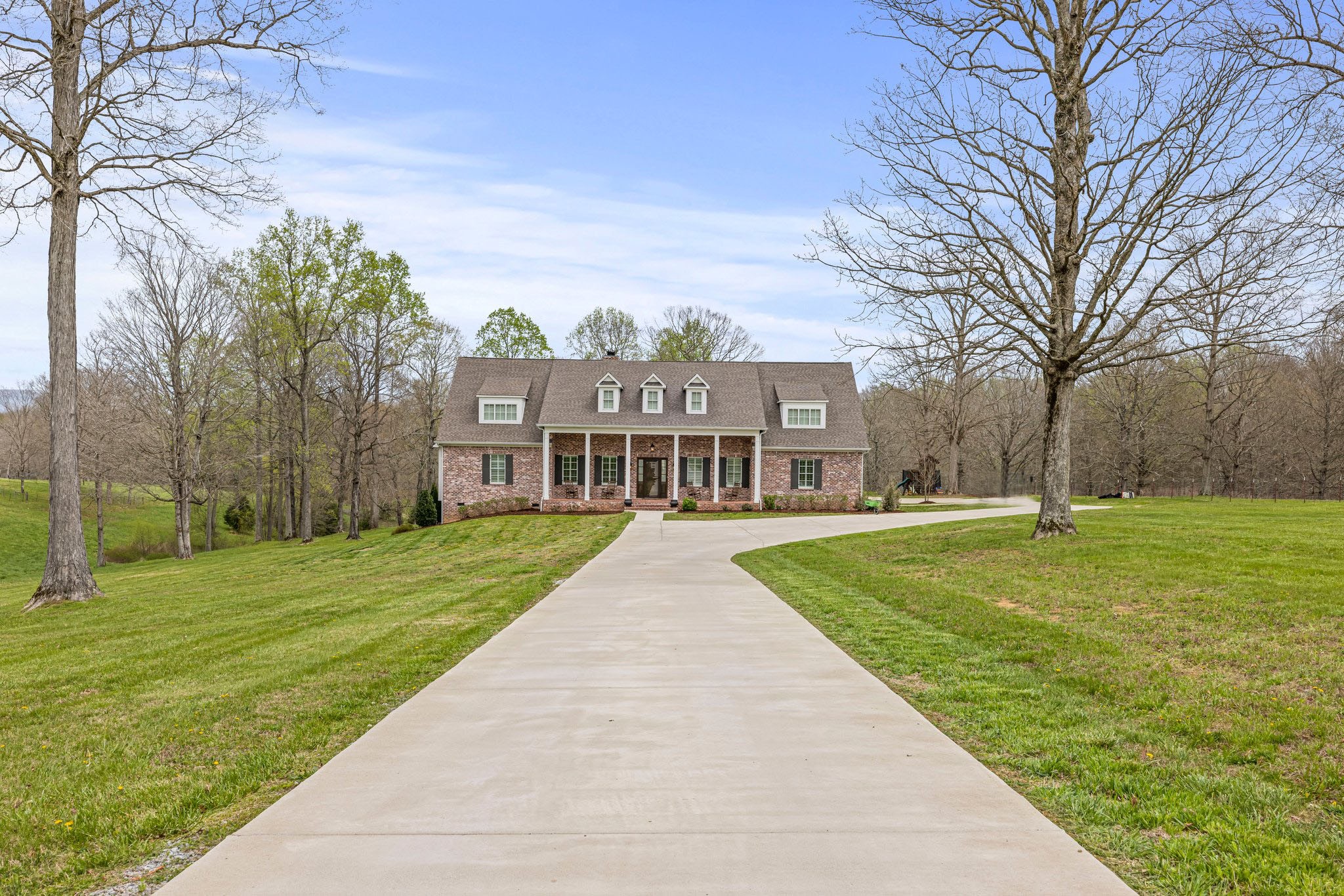 620 Williamson County Line Rd Property Photo 1