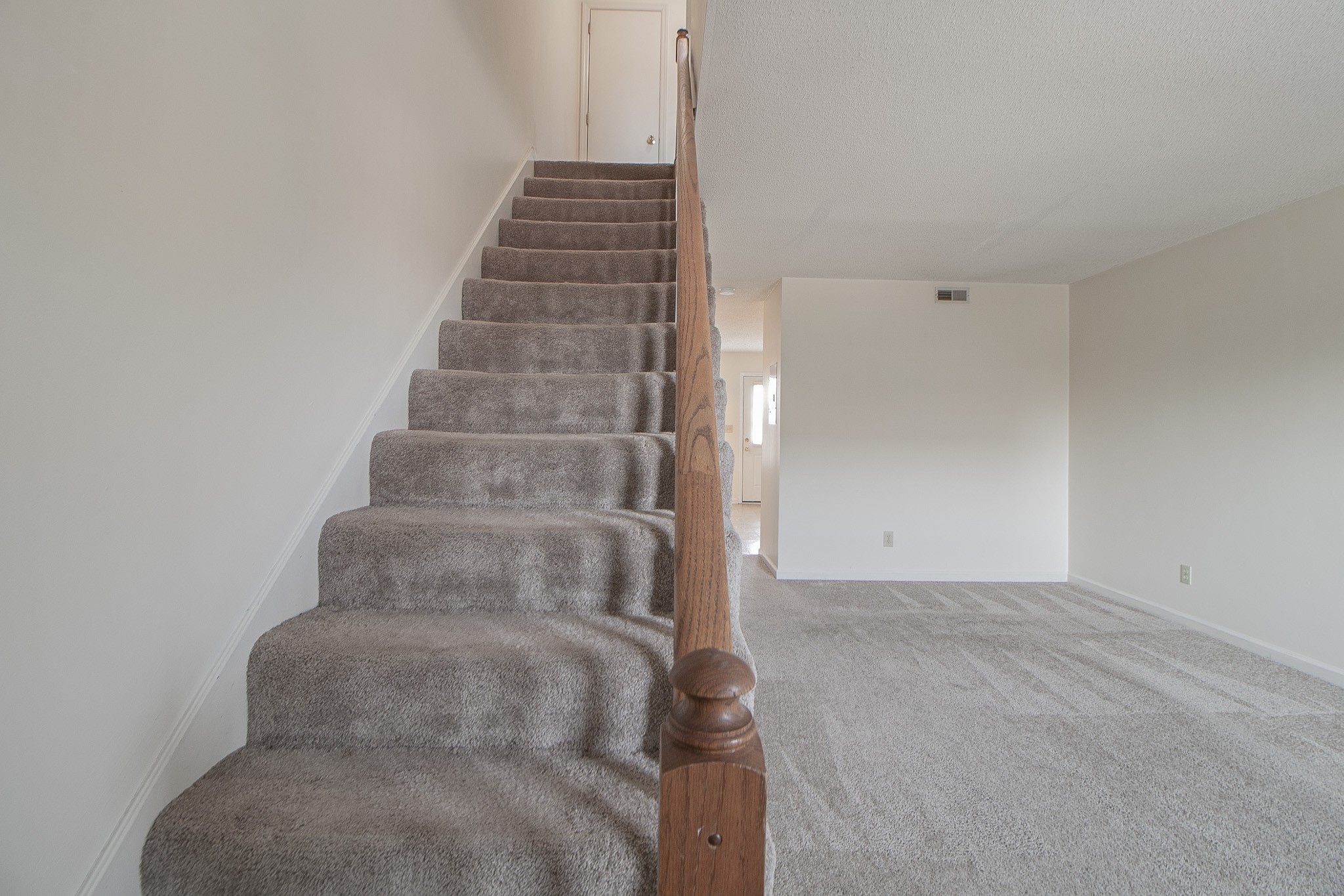 3273 Tower Drive #5 Property Photo 2
