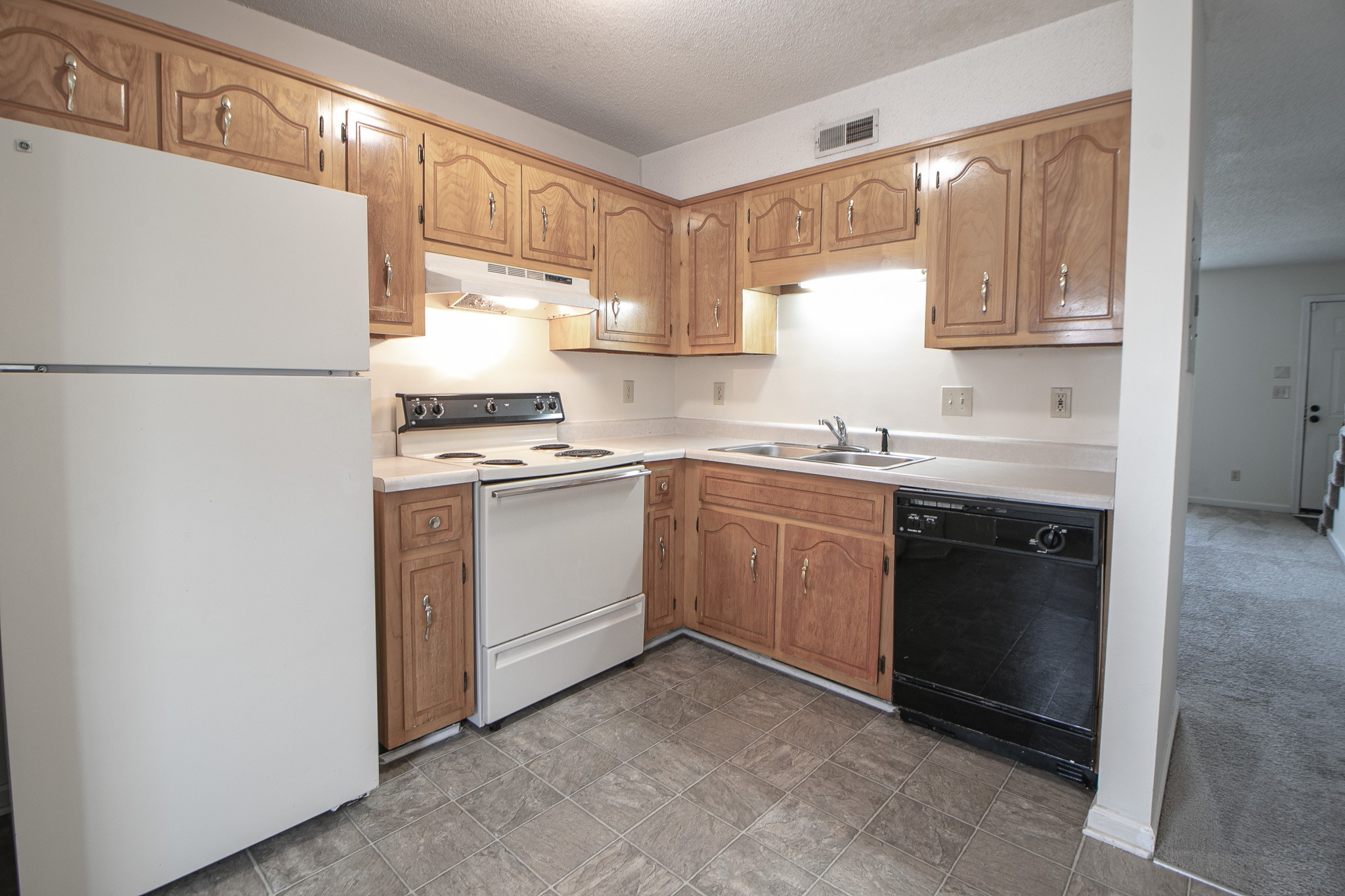 3273 Tower Drive #5 Property Photo 8