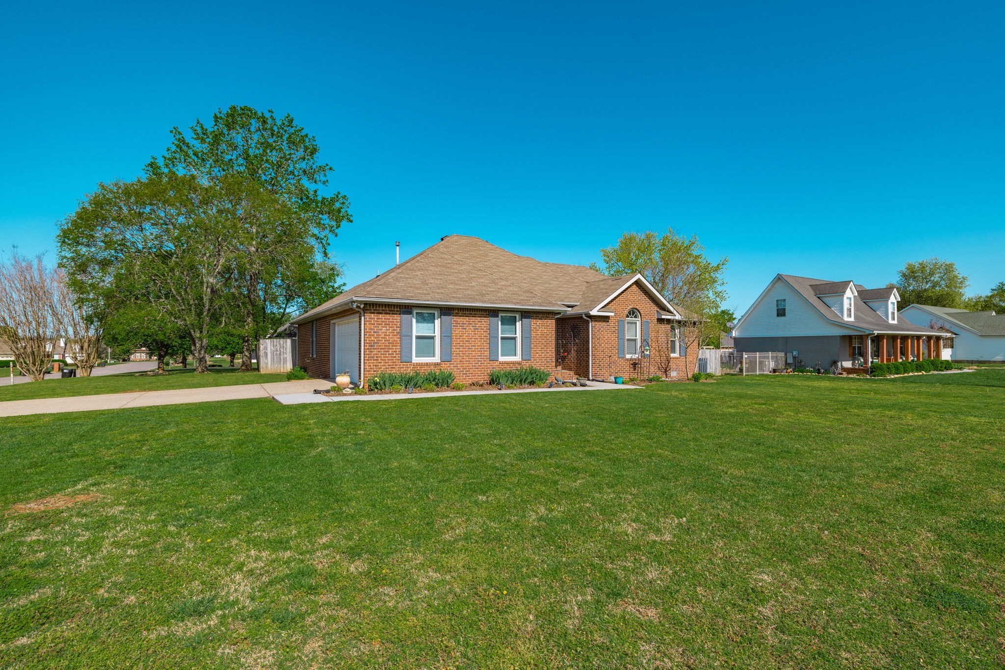 2403 English Hill Dr Property Photo 4