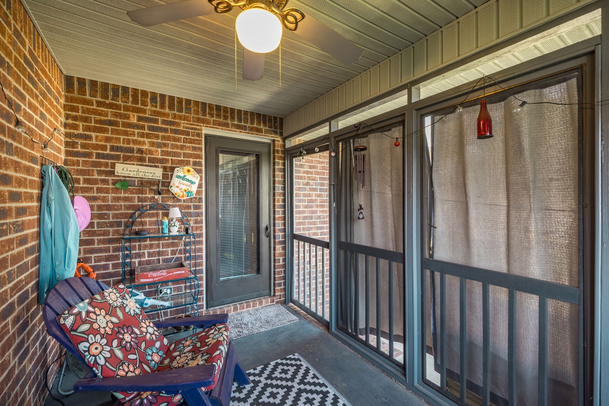 2403 English Hill Dr Property Photo 14