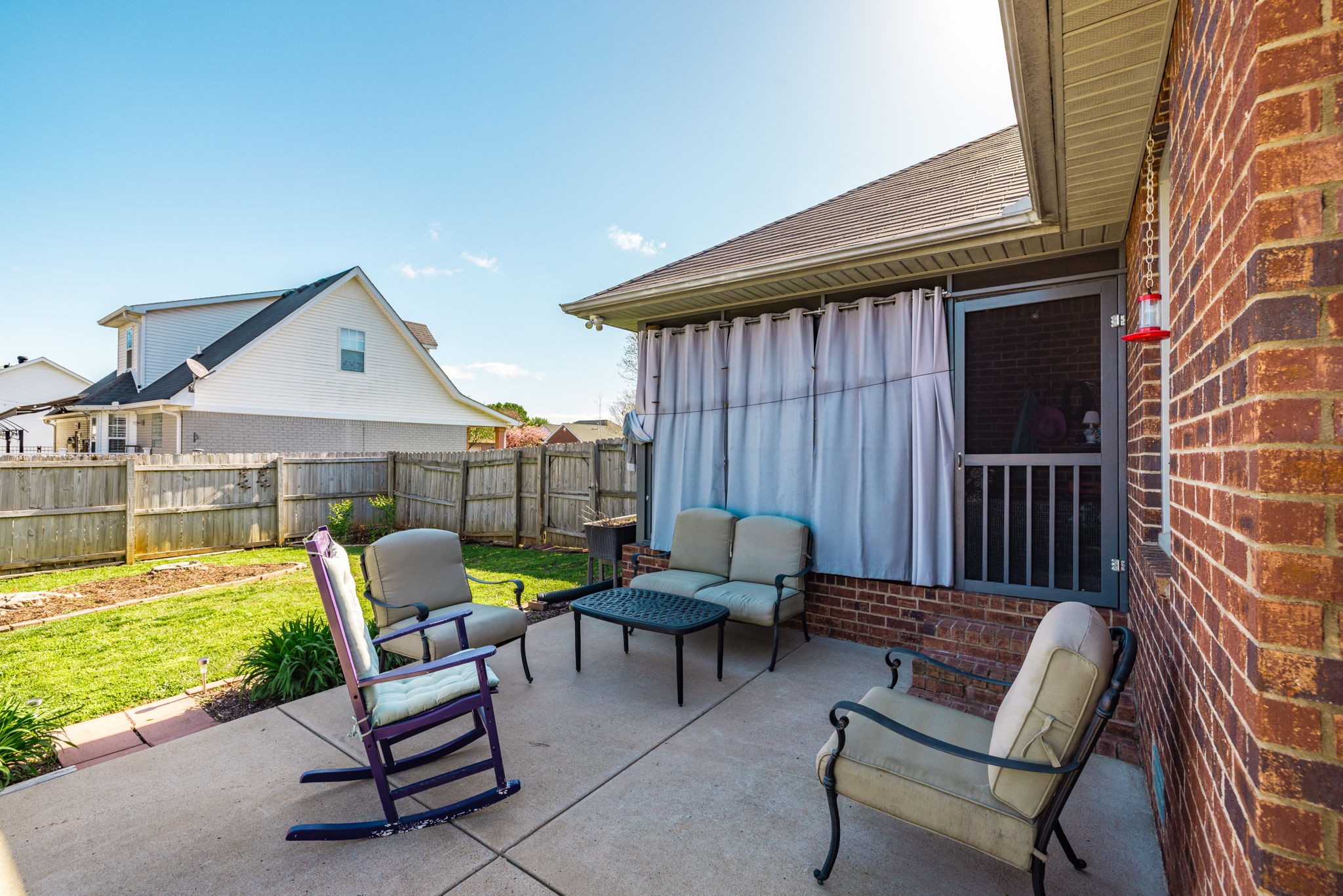2403 English Hill Dr Property Photo 16